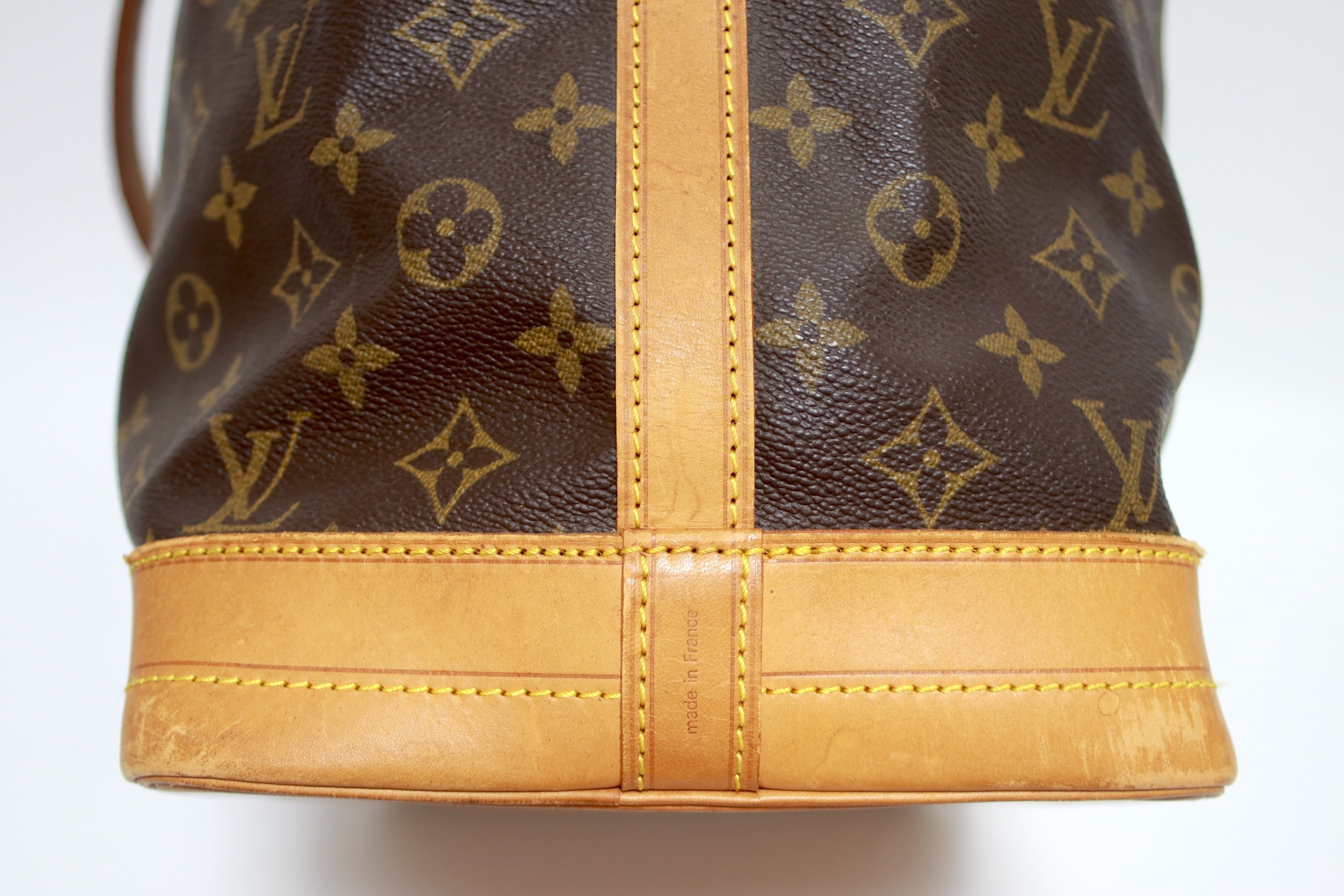 Borsa a secchiello Louis Vuitton Noe GM usata