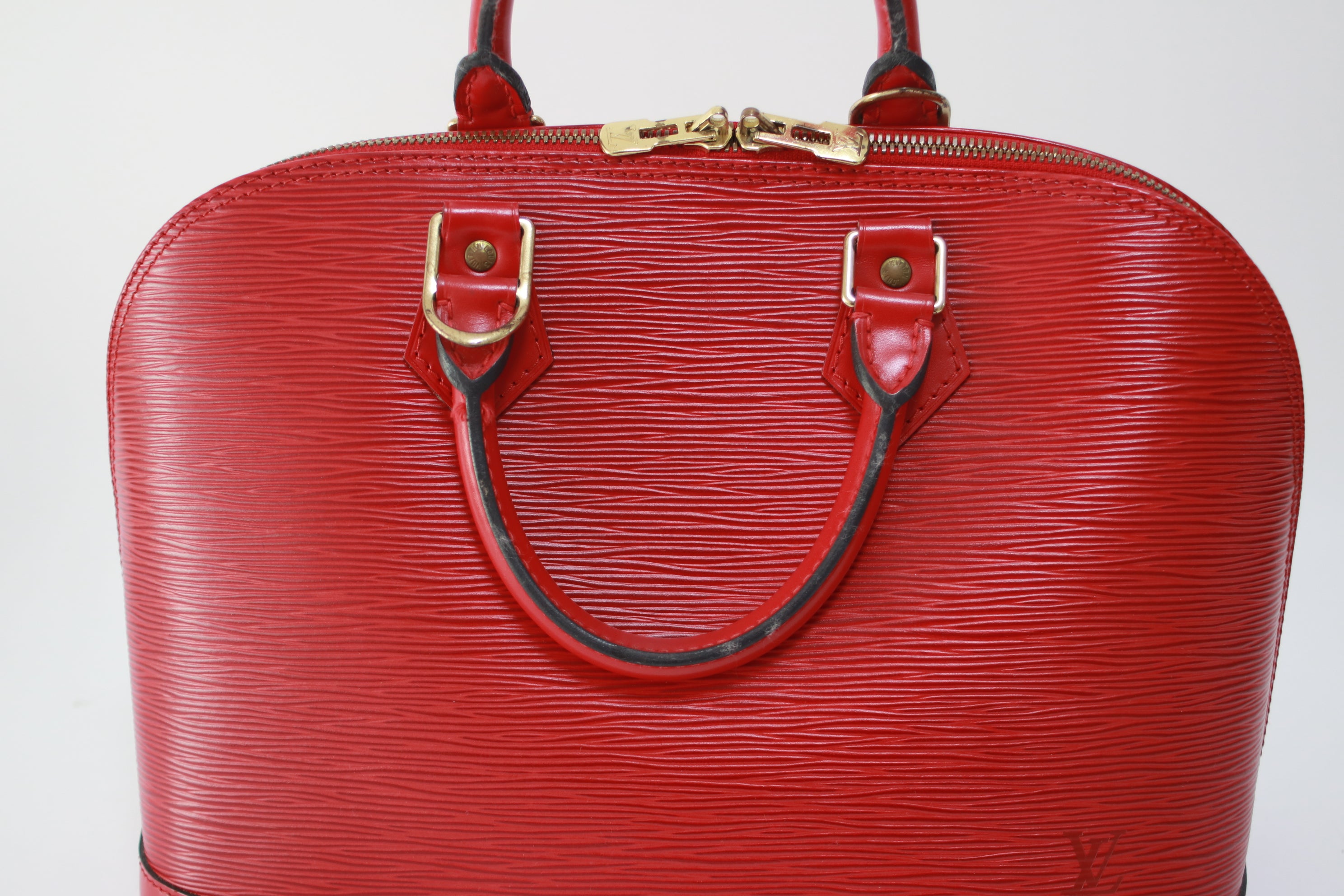 Louis Vuitton Alma PM Epi Handbag Red Used