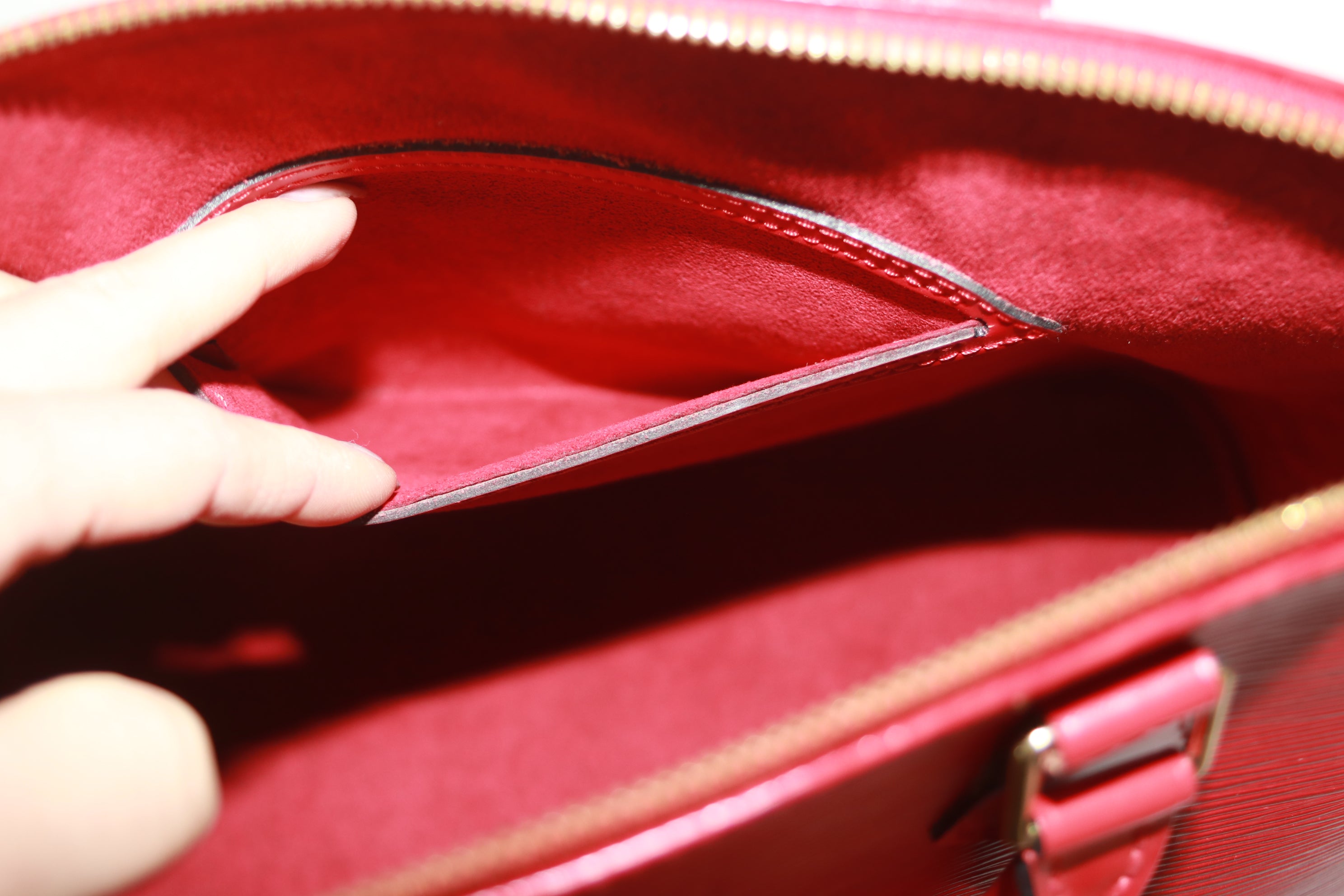 Louis Vuitton Alma PM Epi Handbag Red Used