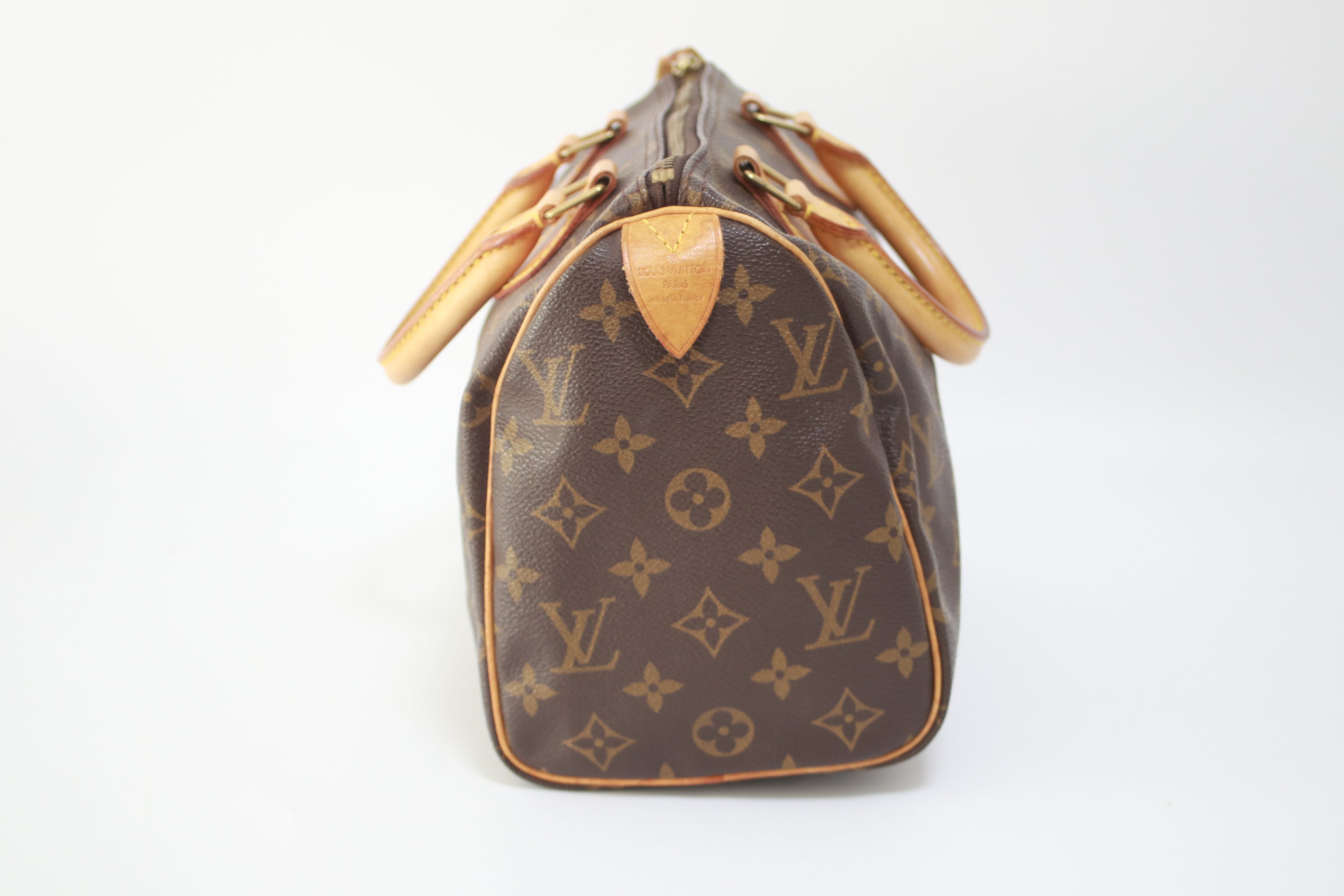 Louis Vuitton Speedy 25 Handbag Used