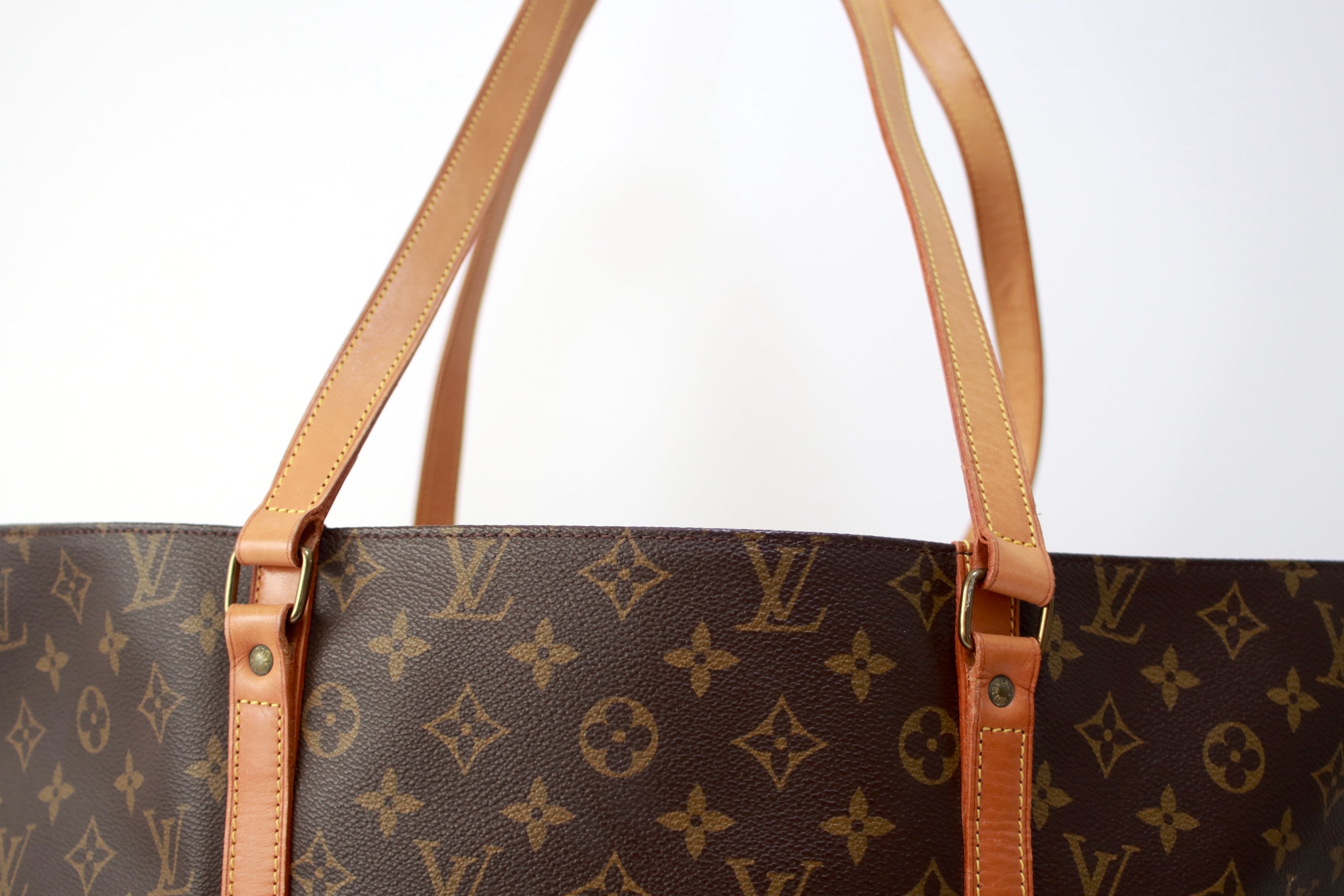 Louis Vuitton Sac Shopping GM Shoulder Tote Bag Used