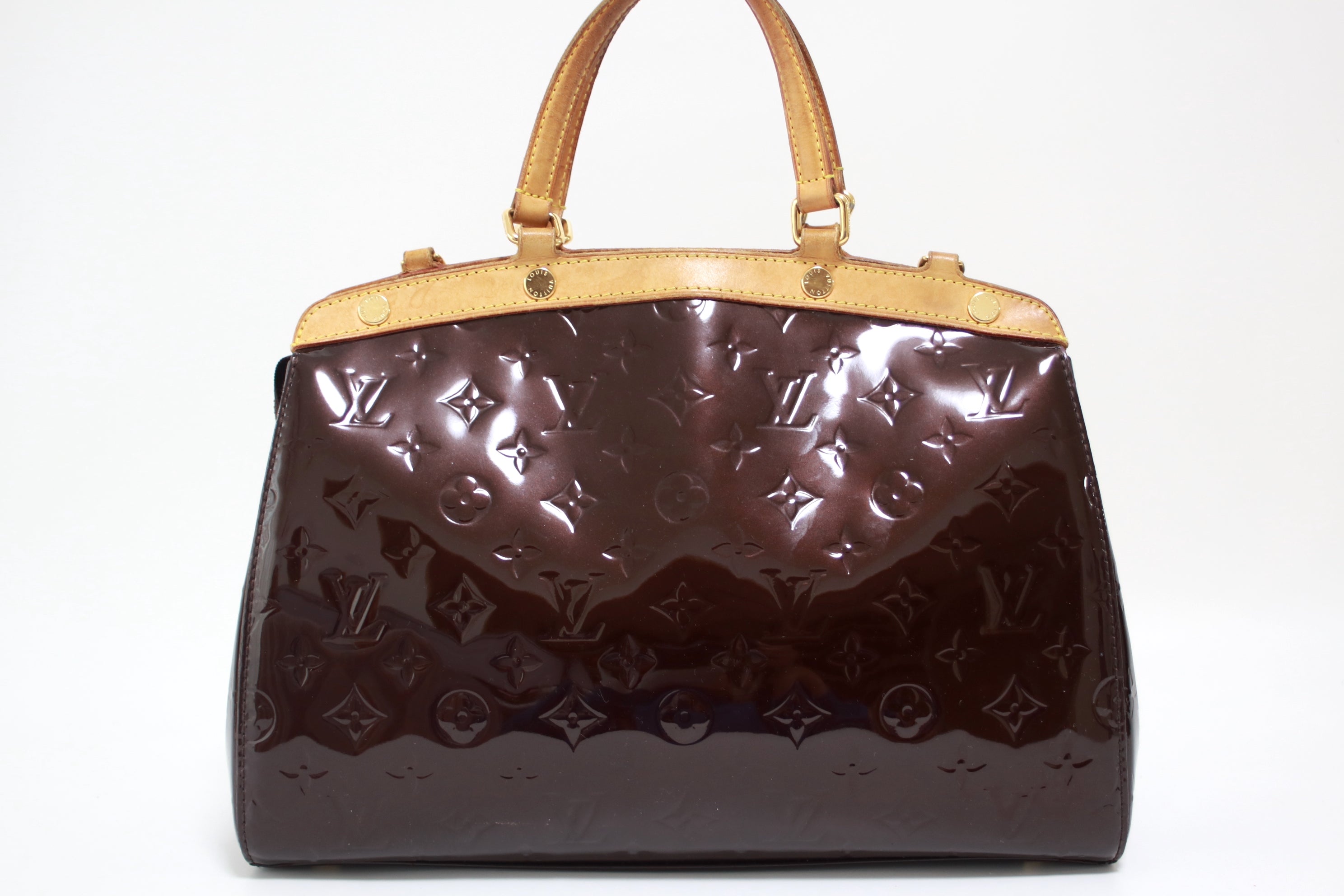 Louis Vuitton Brea MM Vernis Shoulder Bag Used