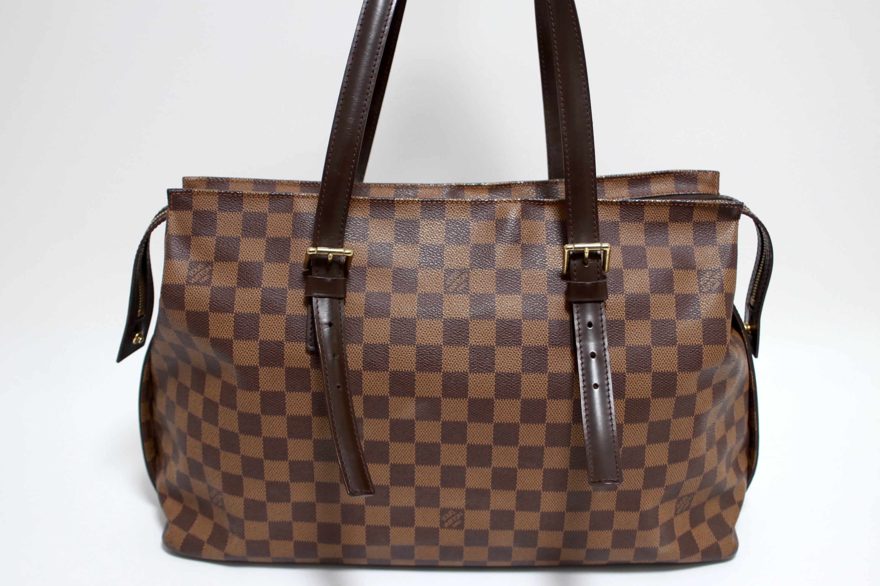 Louis Vuitton Chelsea Damier Ebene Shoulder Bag Used