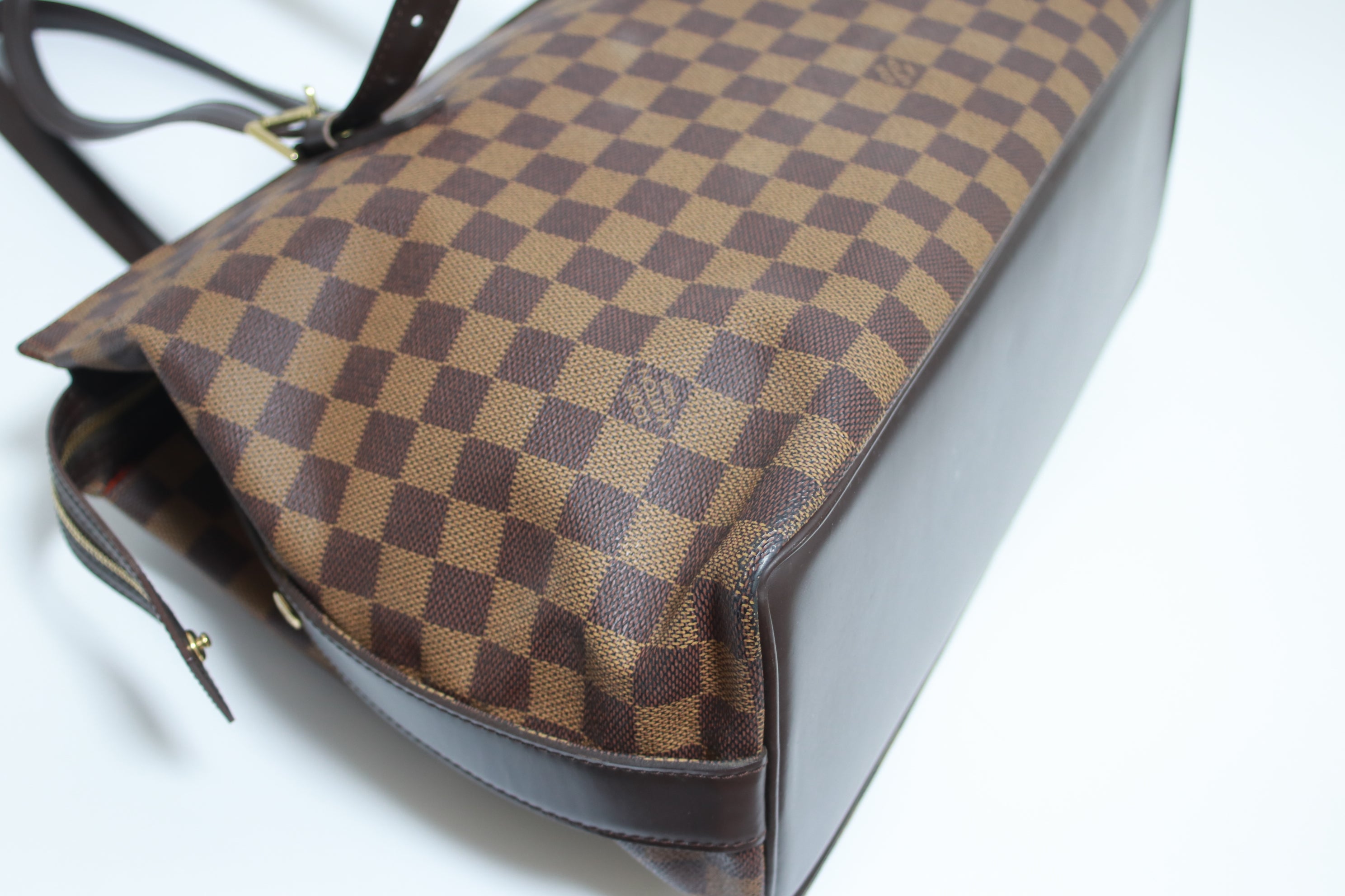 Louis Vuitton Chelsea Damier Ebene Shoulder Bag Used