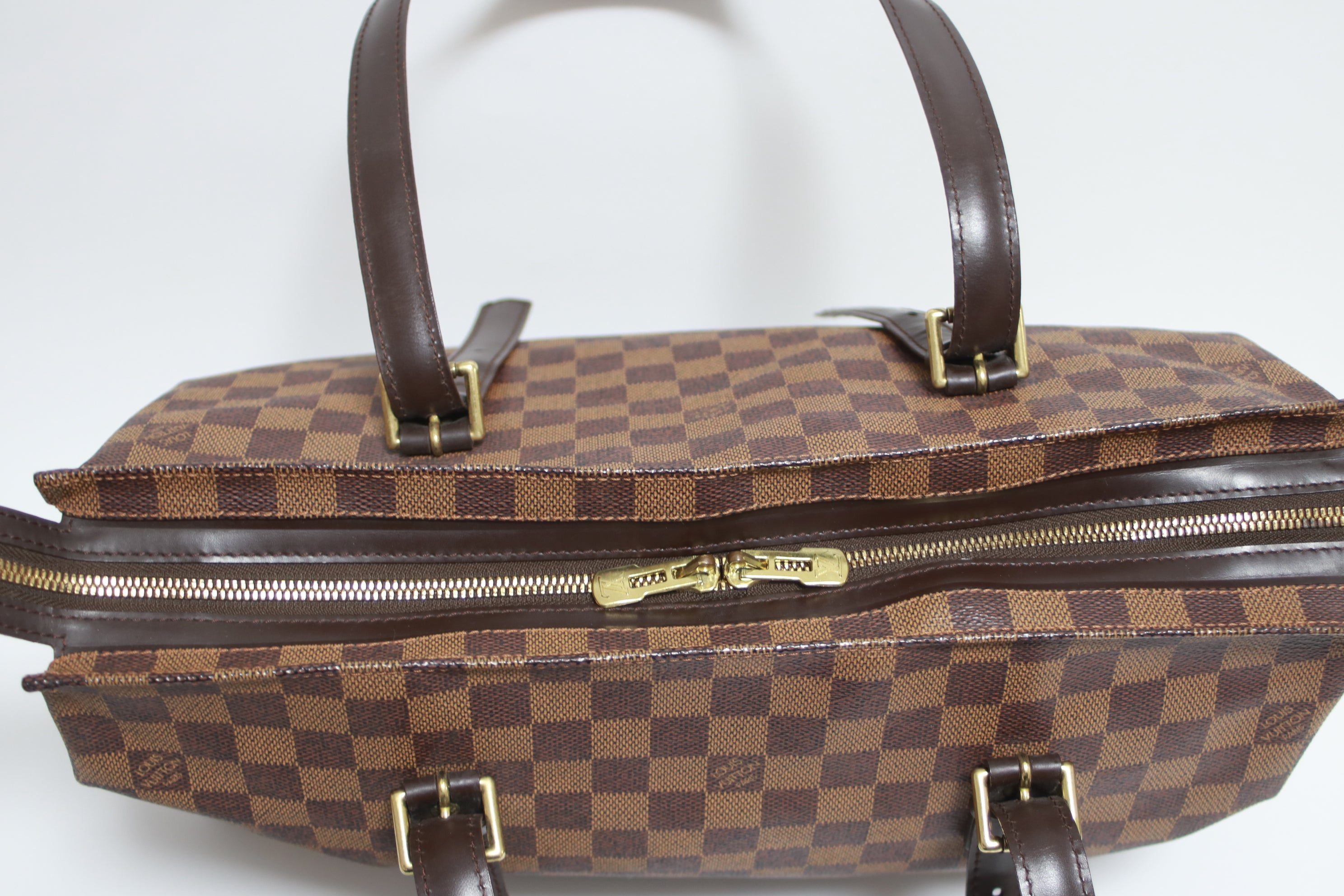 Louis Vuitton Chelsea Damier Ebene Shoulder Bag Used