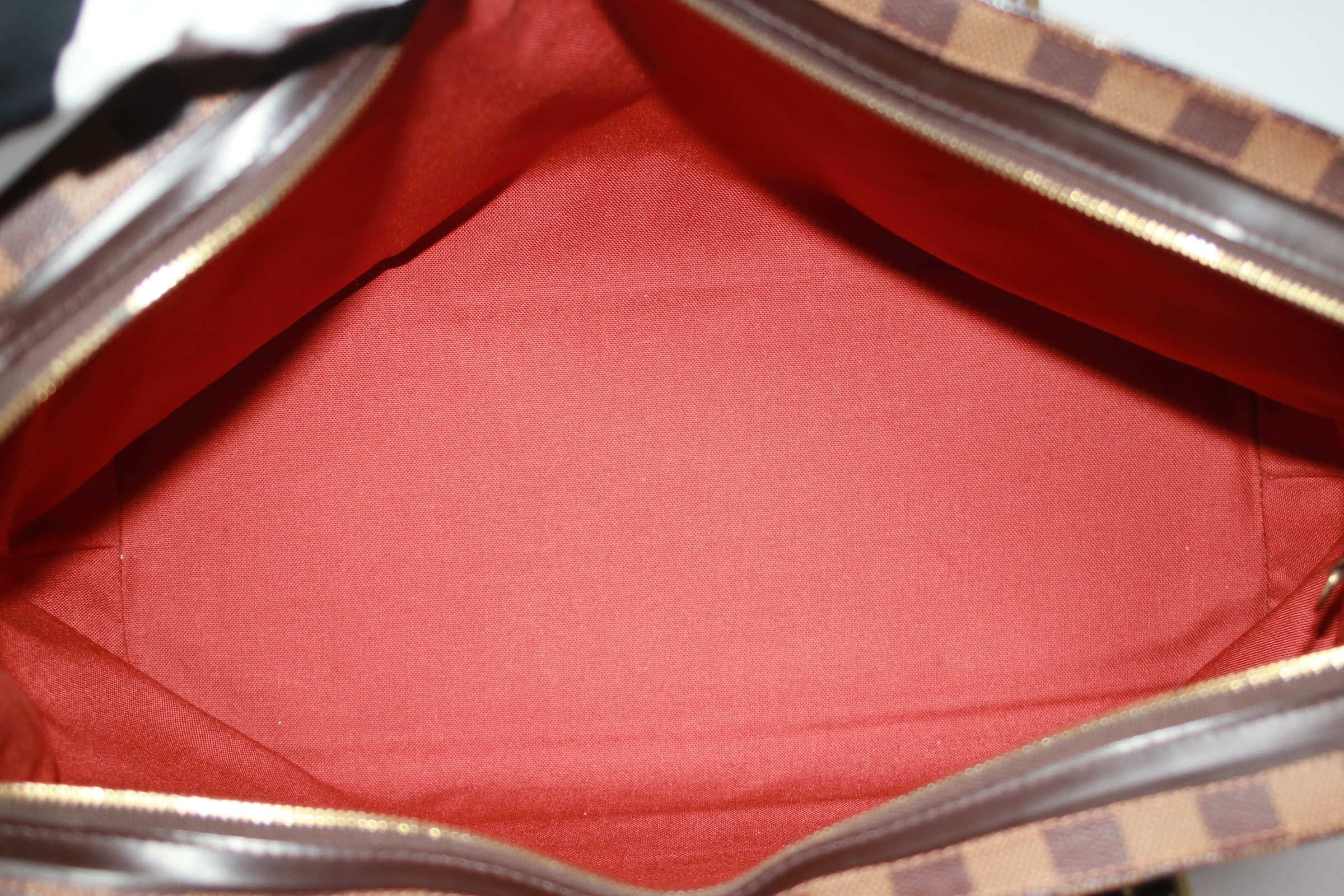 Louis Vuitton Chelsea Damier Ebene Shoulder Bag Used