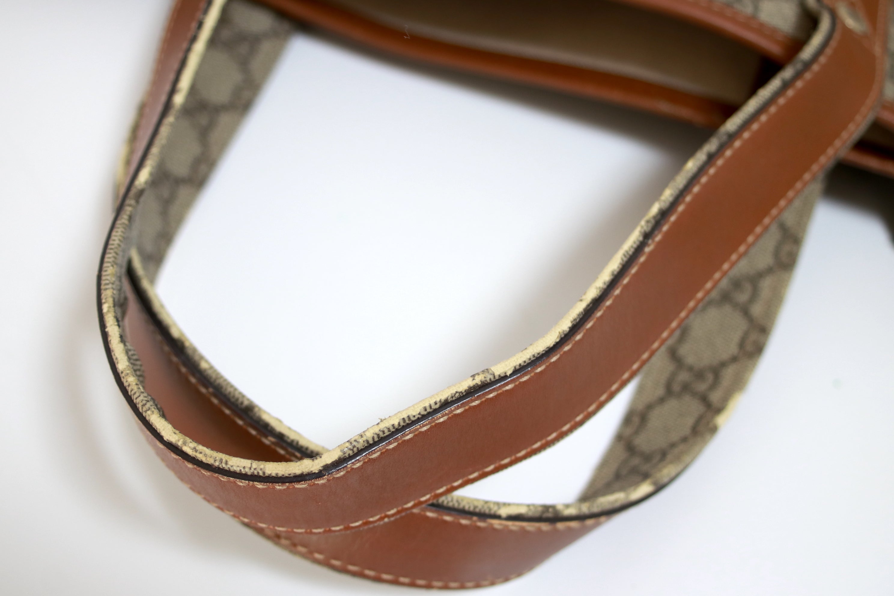 Gucci Sherryline Loop Shoulder Tote Bag
