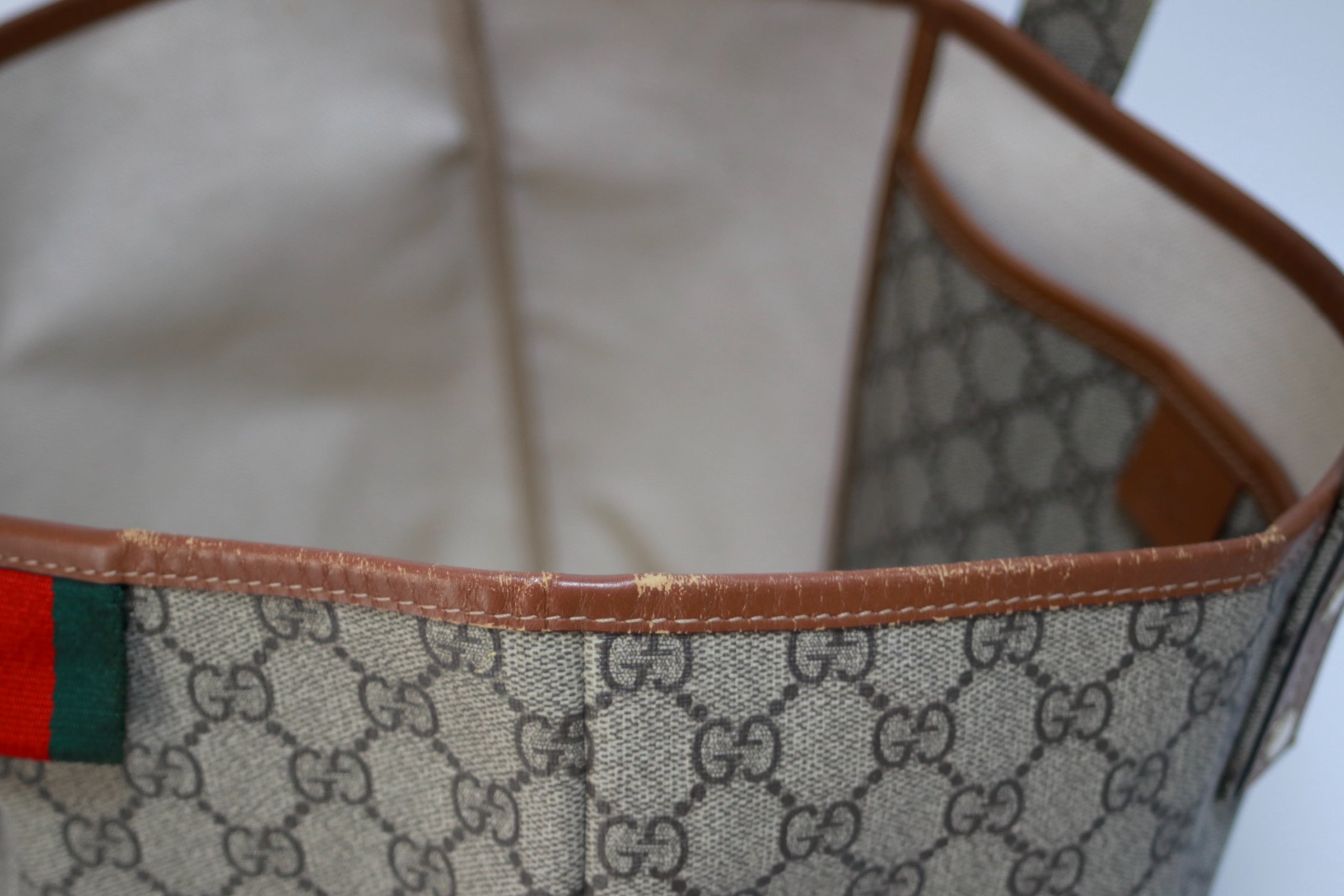 Gucci Sherryline Loop Shoulder Tote Bag