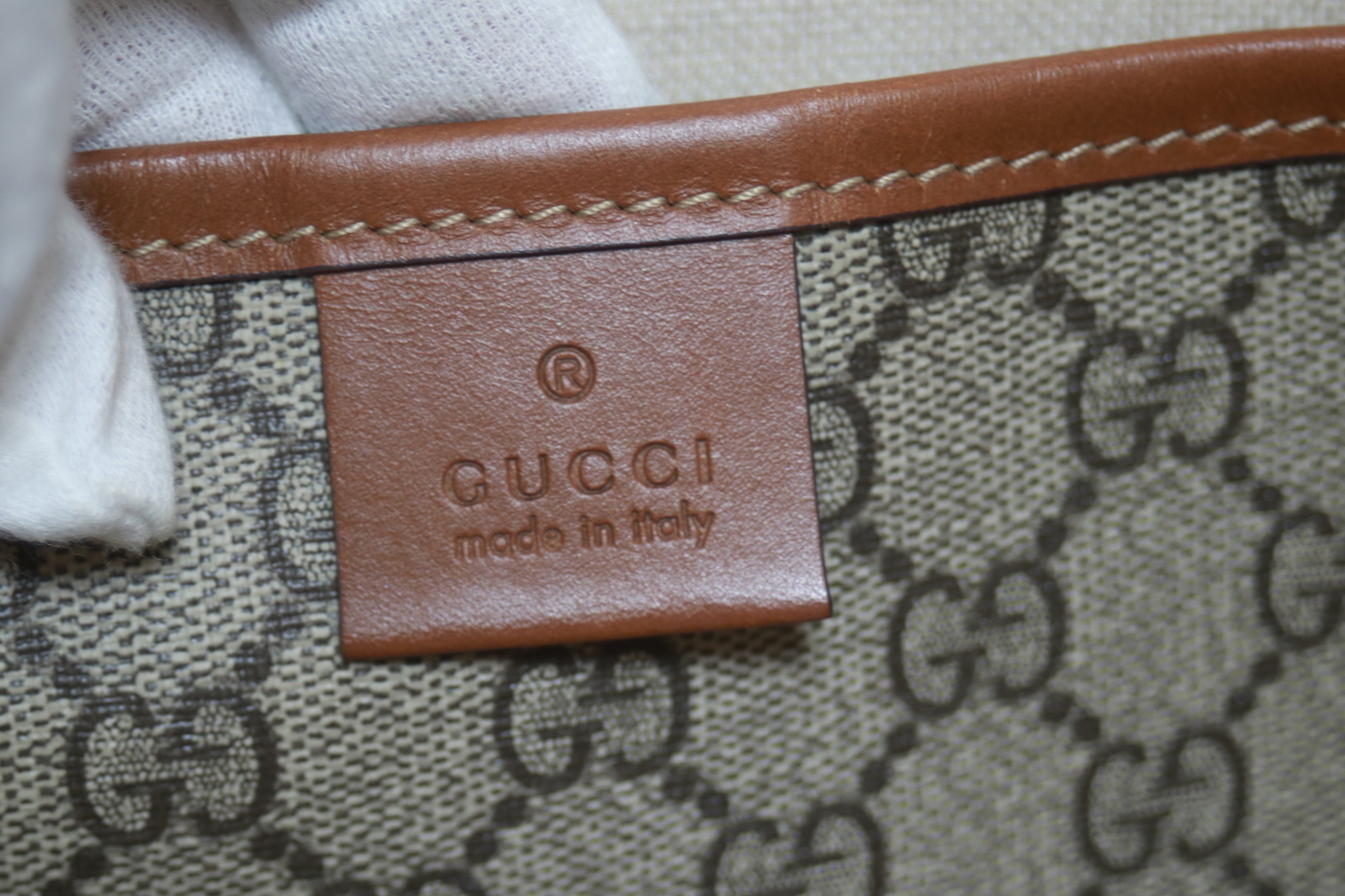 Gucci Sherryline Loop Shoulder Tote Bag
