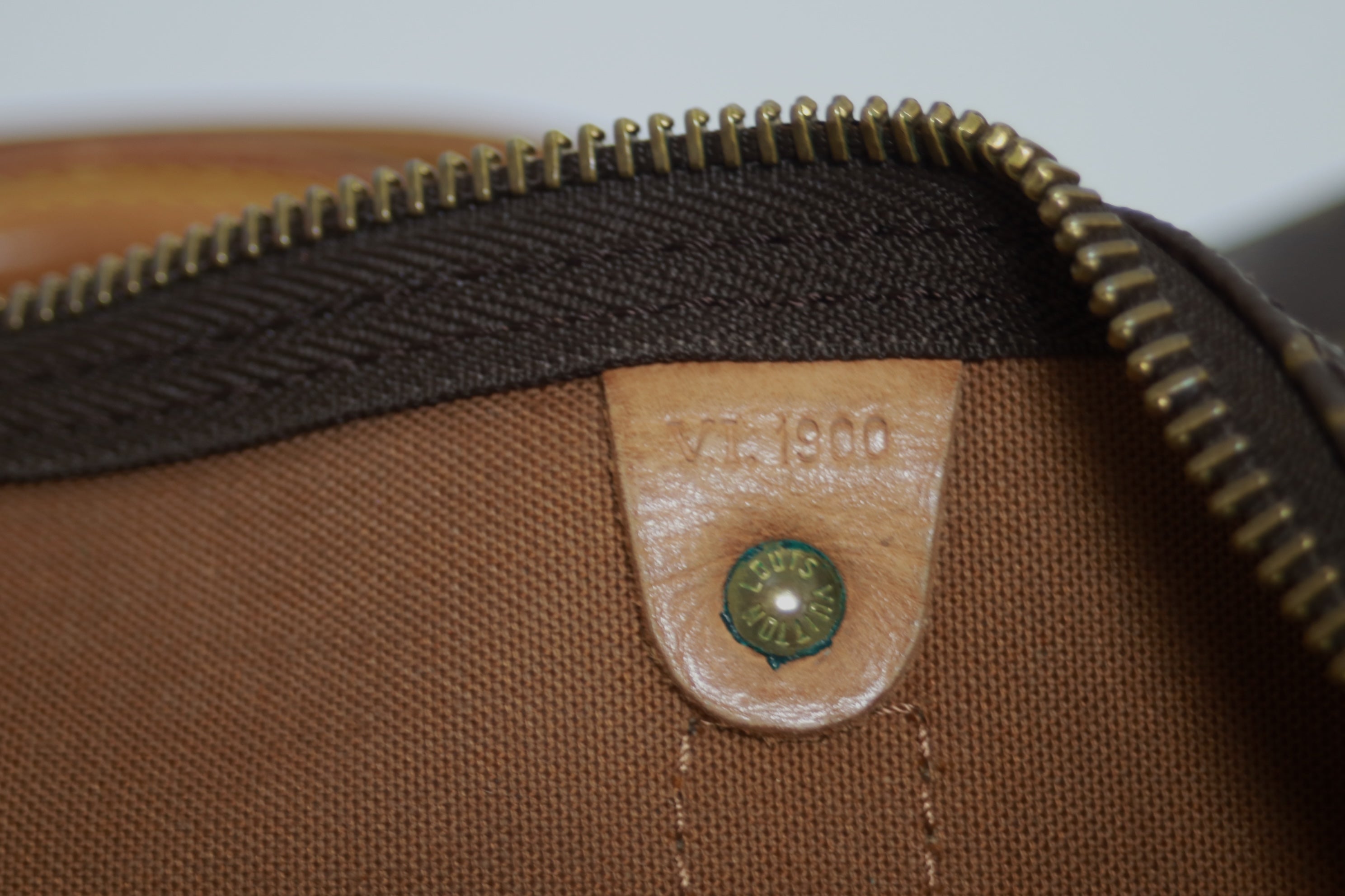 Louis Vuitton Keepall 50 Bandouliere Used