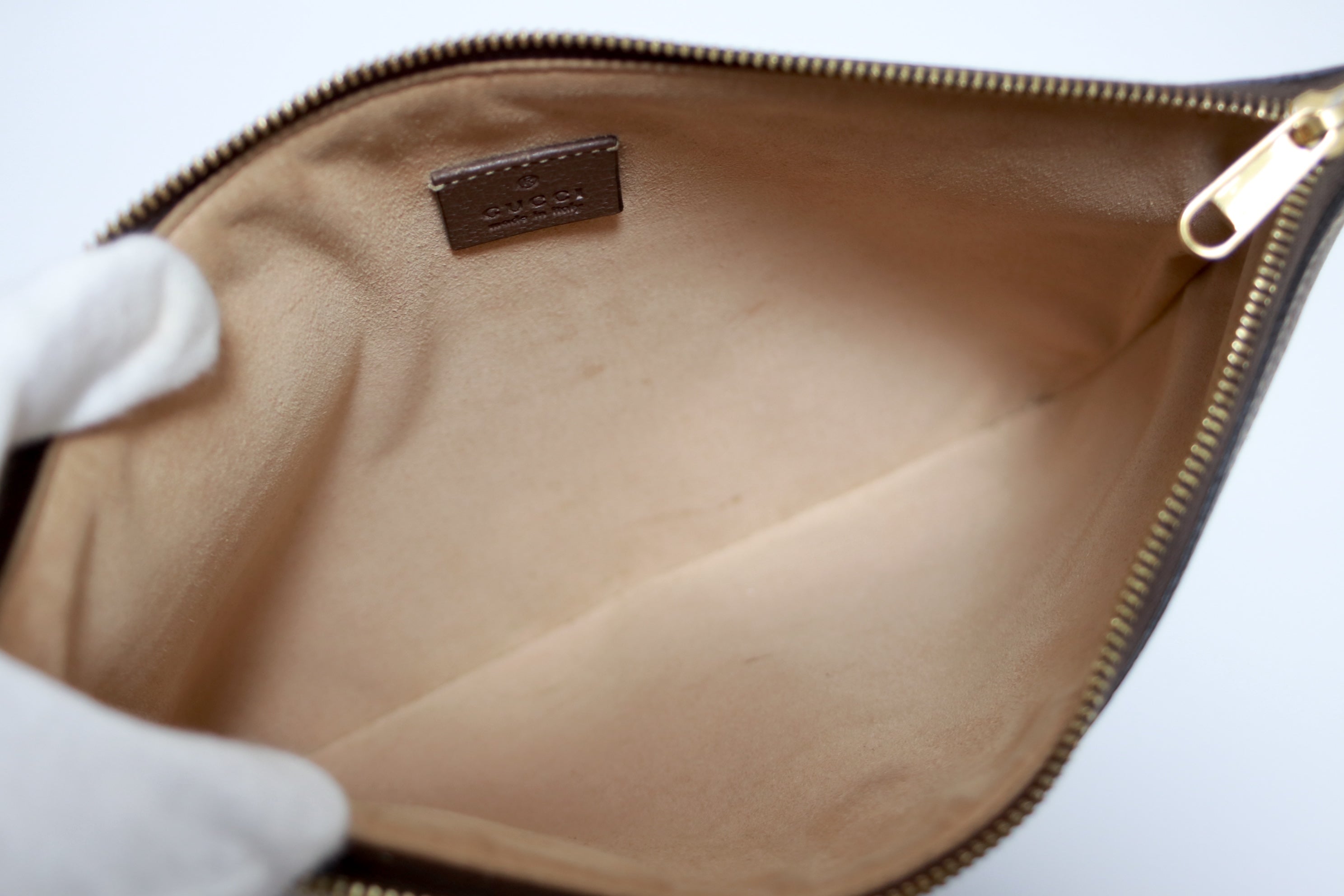 Gucci Slim Clutch Bag Used
