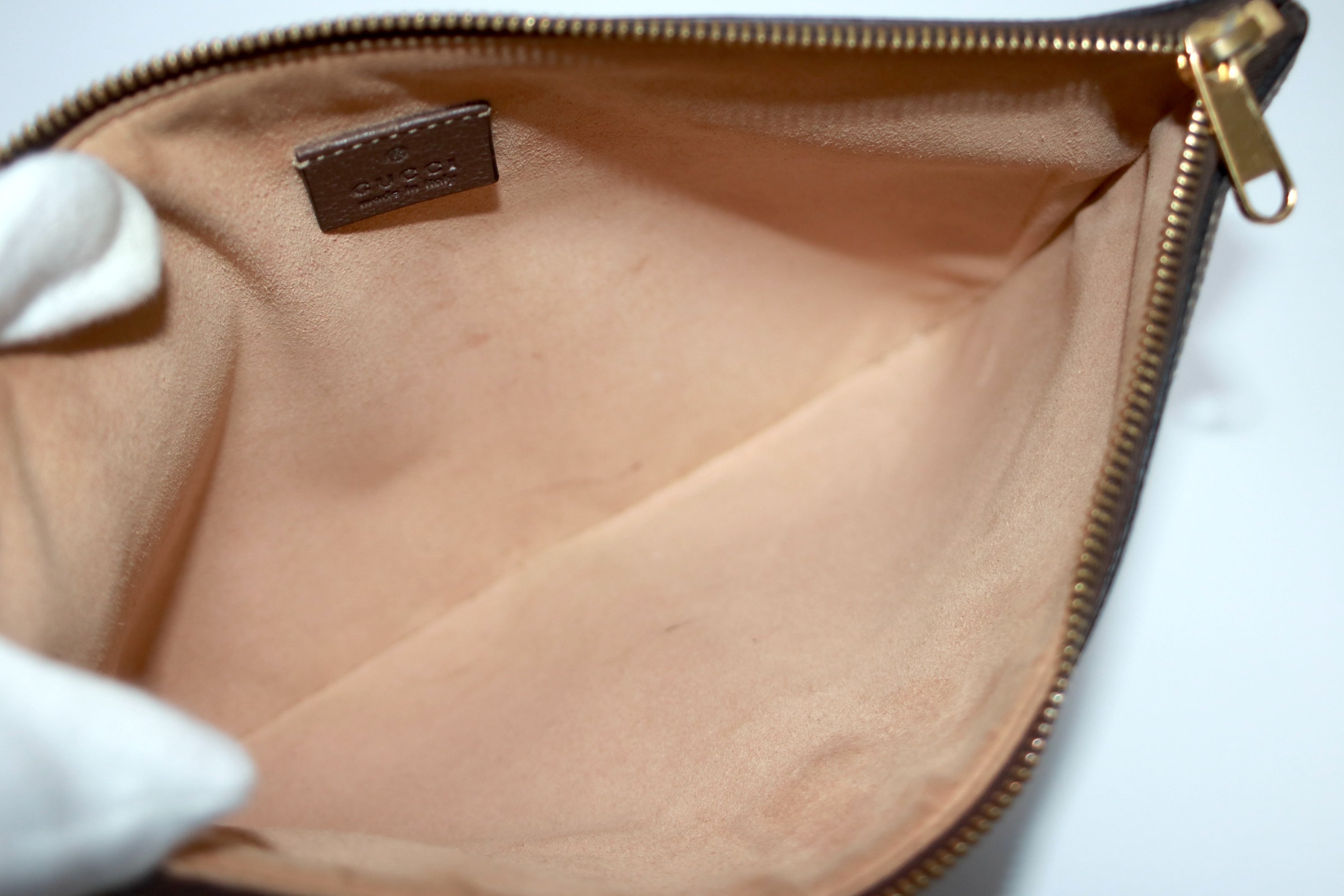 Gucci Slim Clutch Bag Used