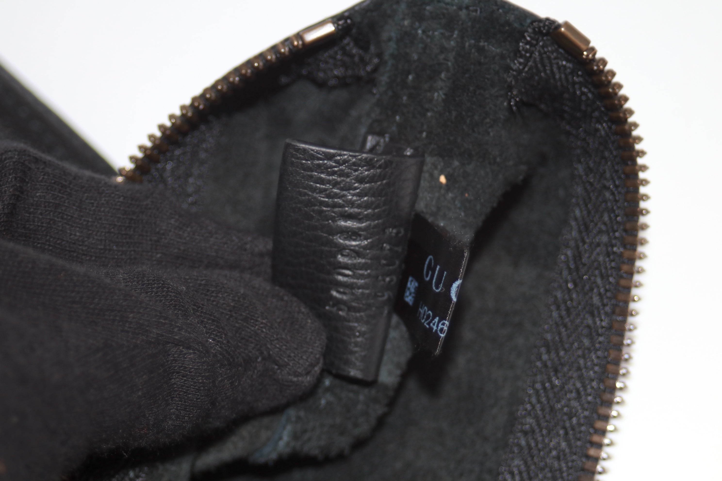 Gucci Leather Clutch Black Used