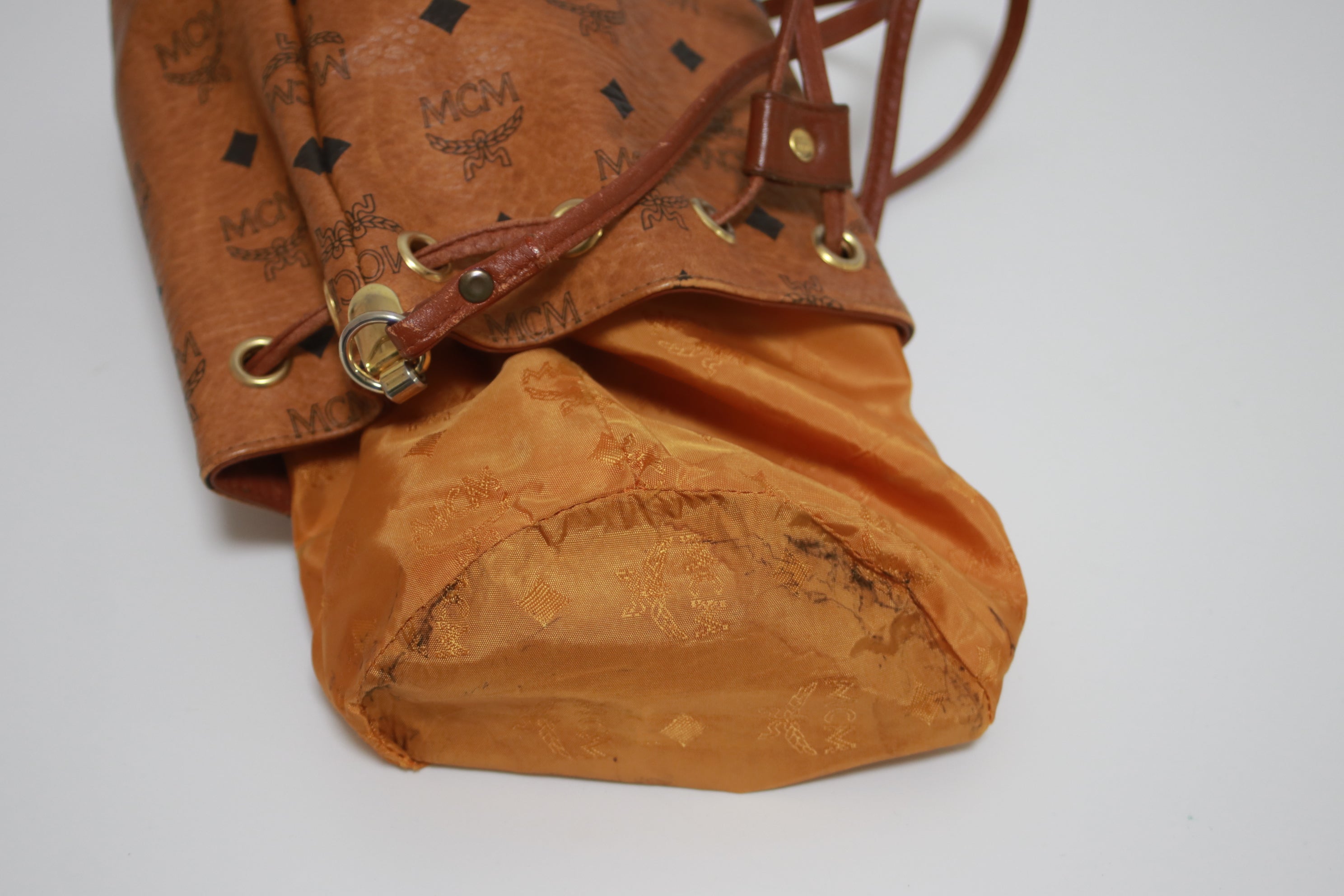 MCM Bucket Bag Used