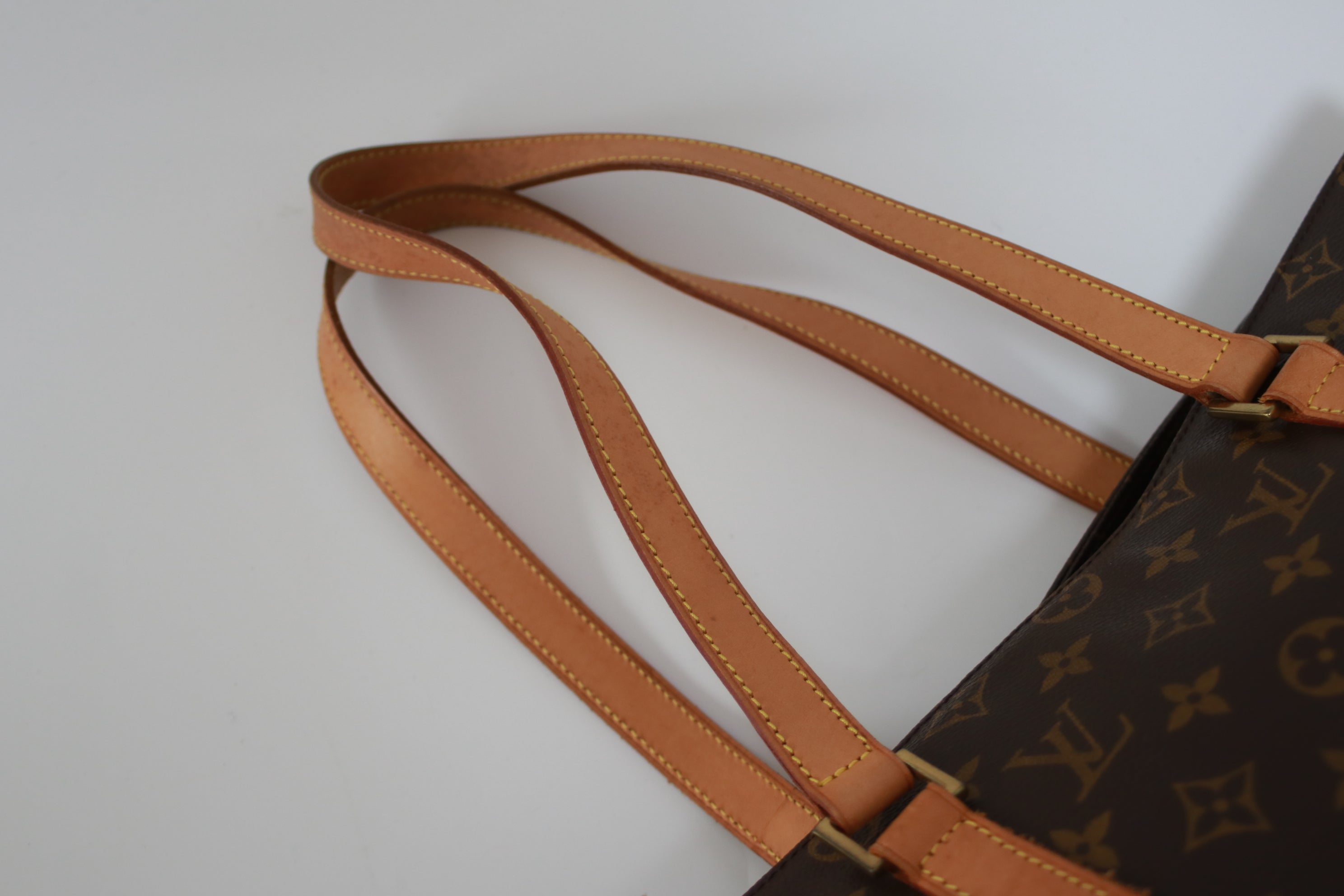 Louis Vuitton Cabas Mezzo Shoulder Bag Used