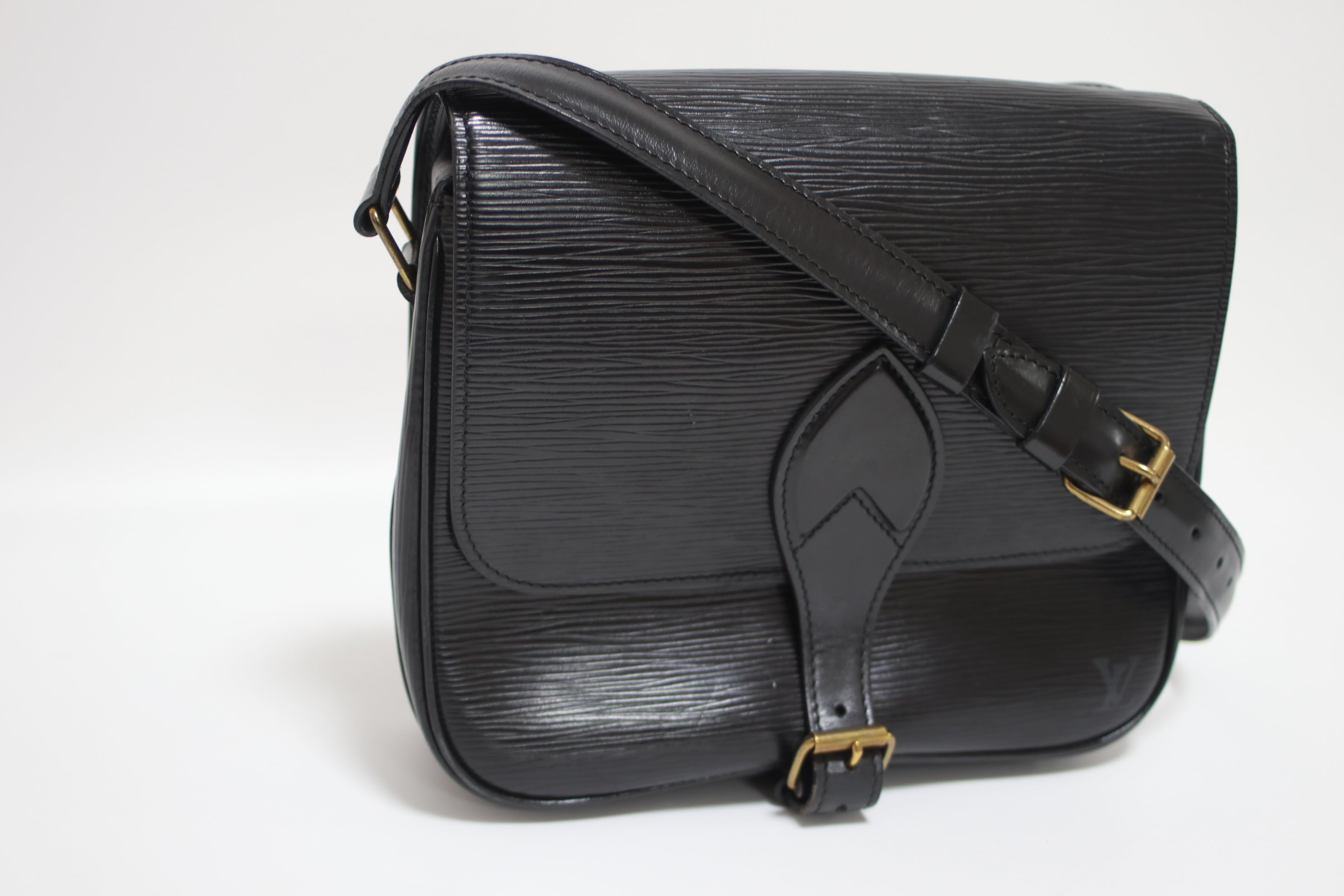 Louis Vuitton Epi Cartouchiere Shoulder Bag Black Used