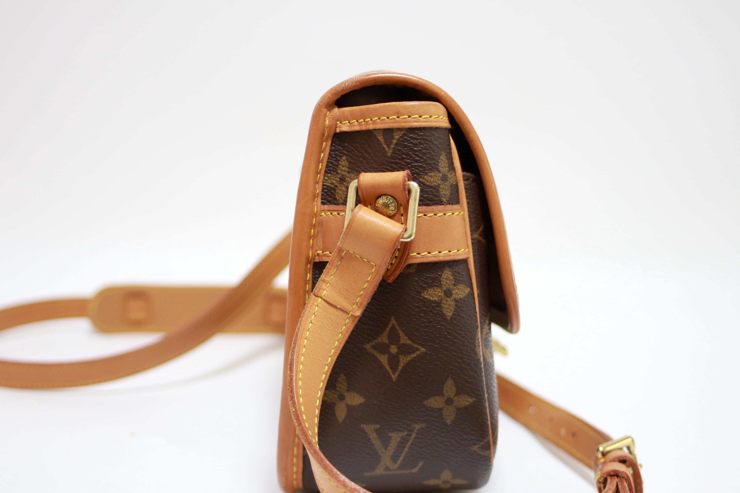 Louis Vuitton Sologne Shoulder Bag Used
