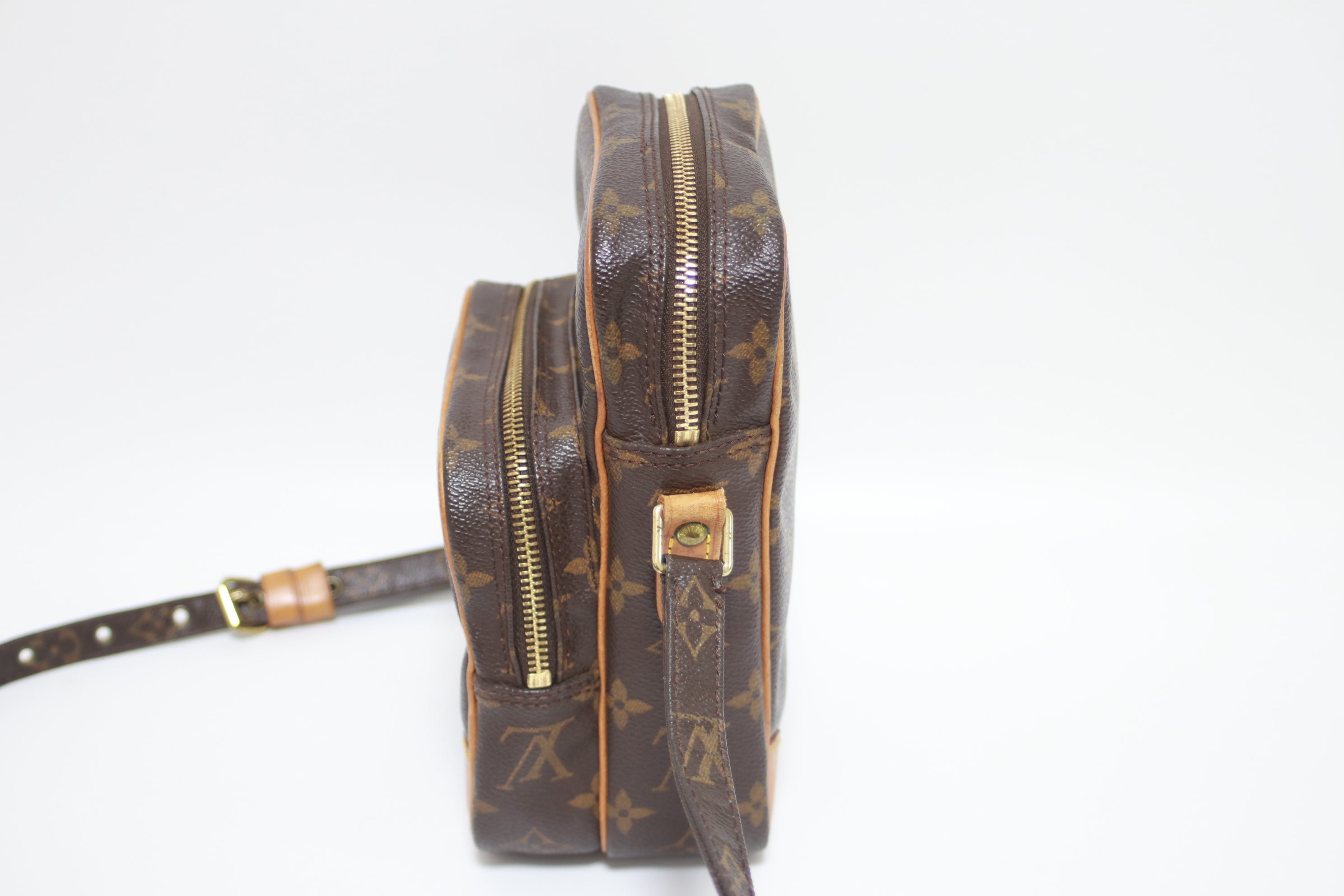 Louis Vuitton Amazone Shoulder Bag Used