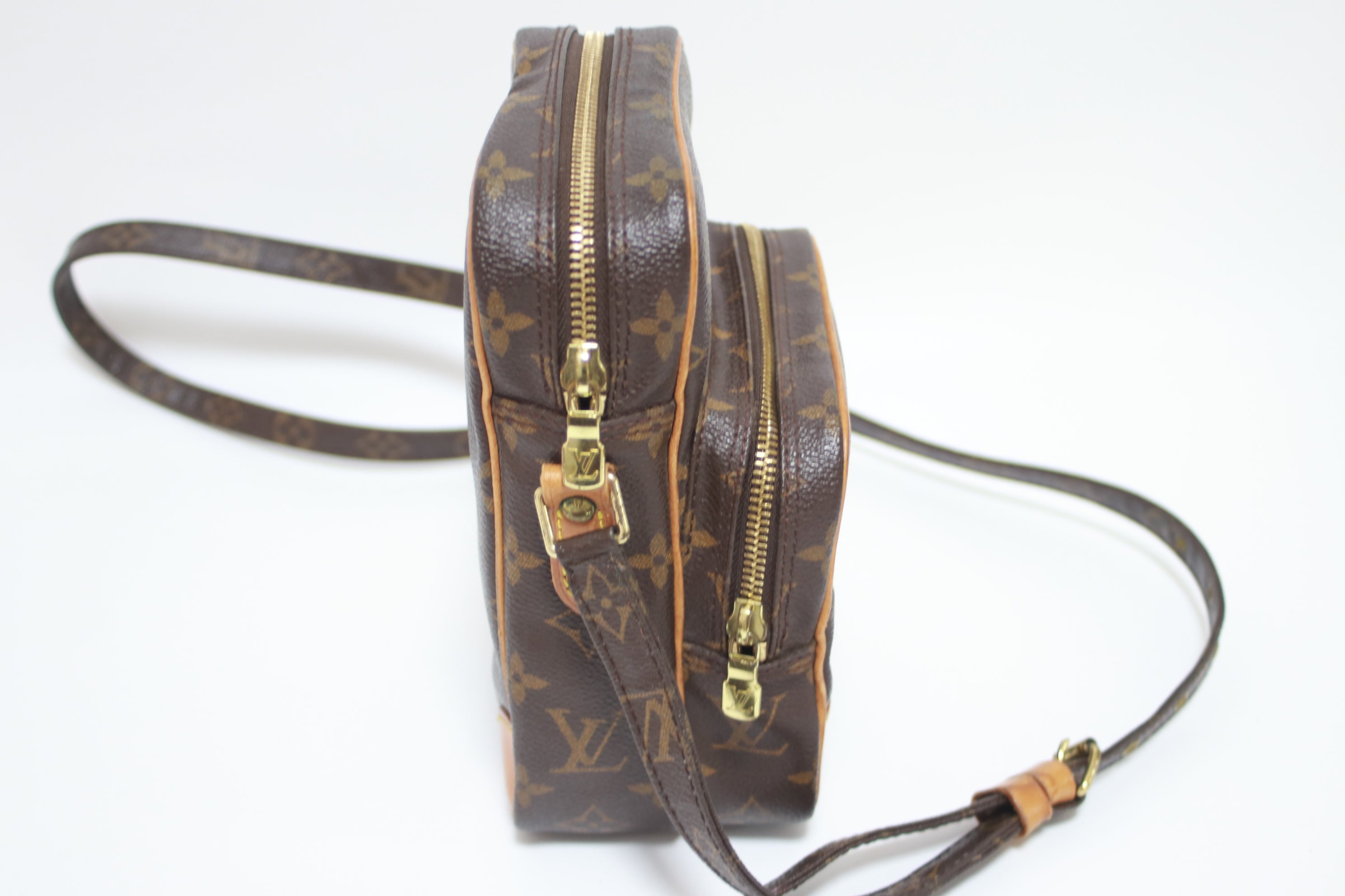 Louis Vuitton Amazone Shoulder Bag Used