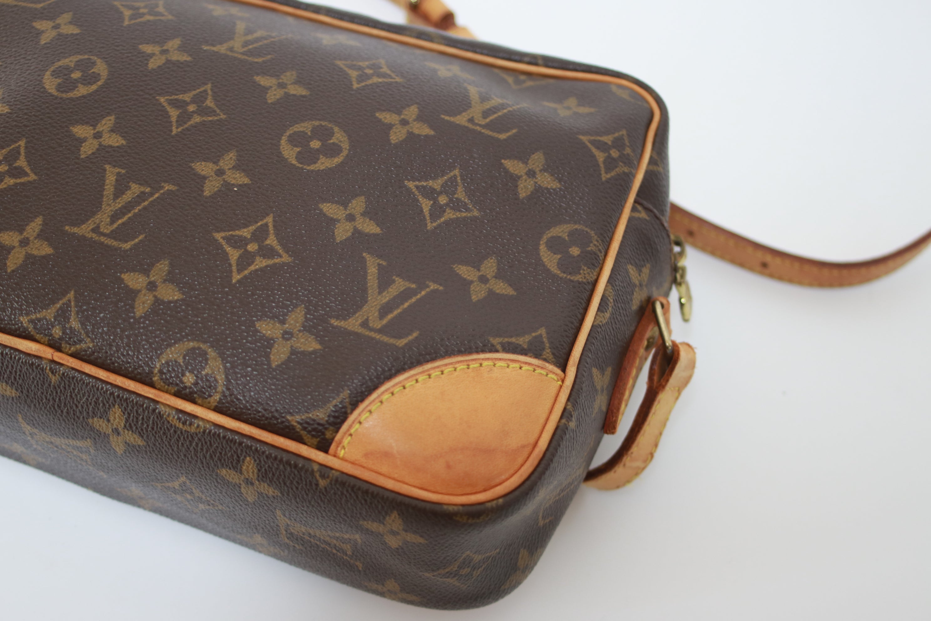 Louis Vuitton Trocadero 27 Shoulder Bag Used