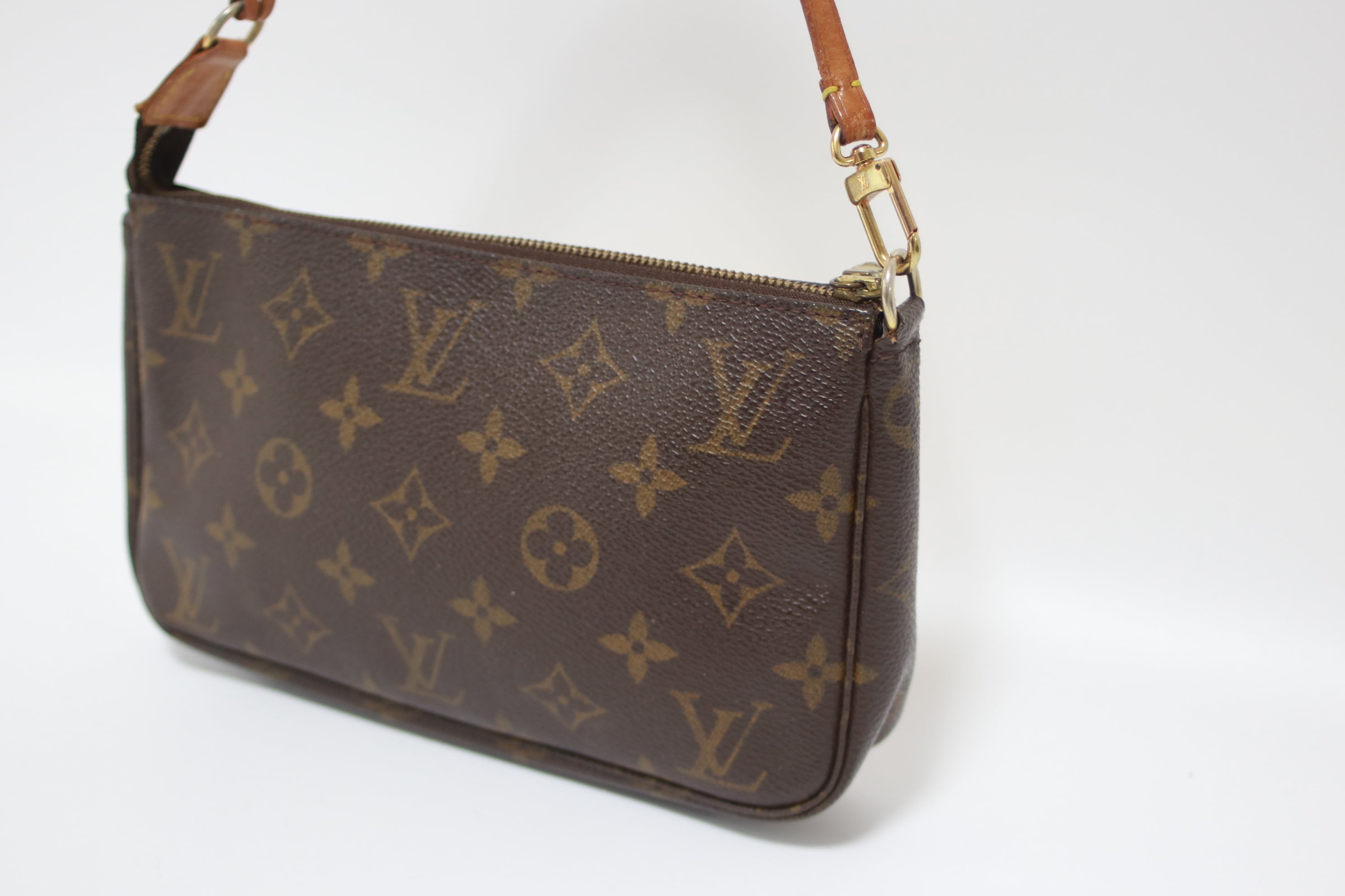 Louis Vuitton Pochette Accessories Pouch Used