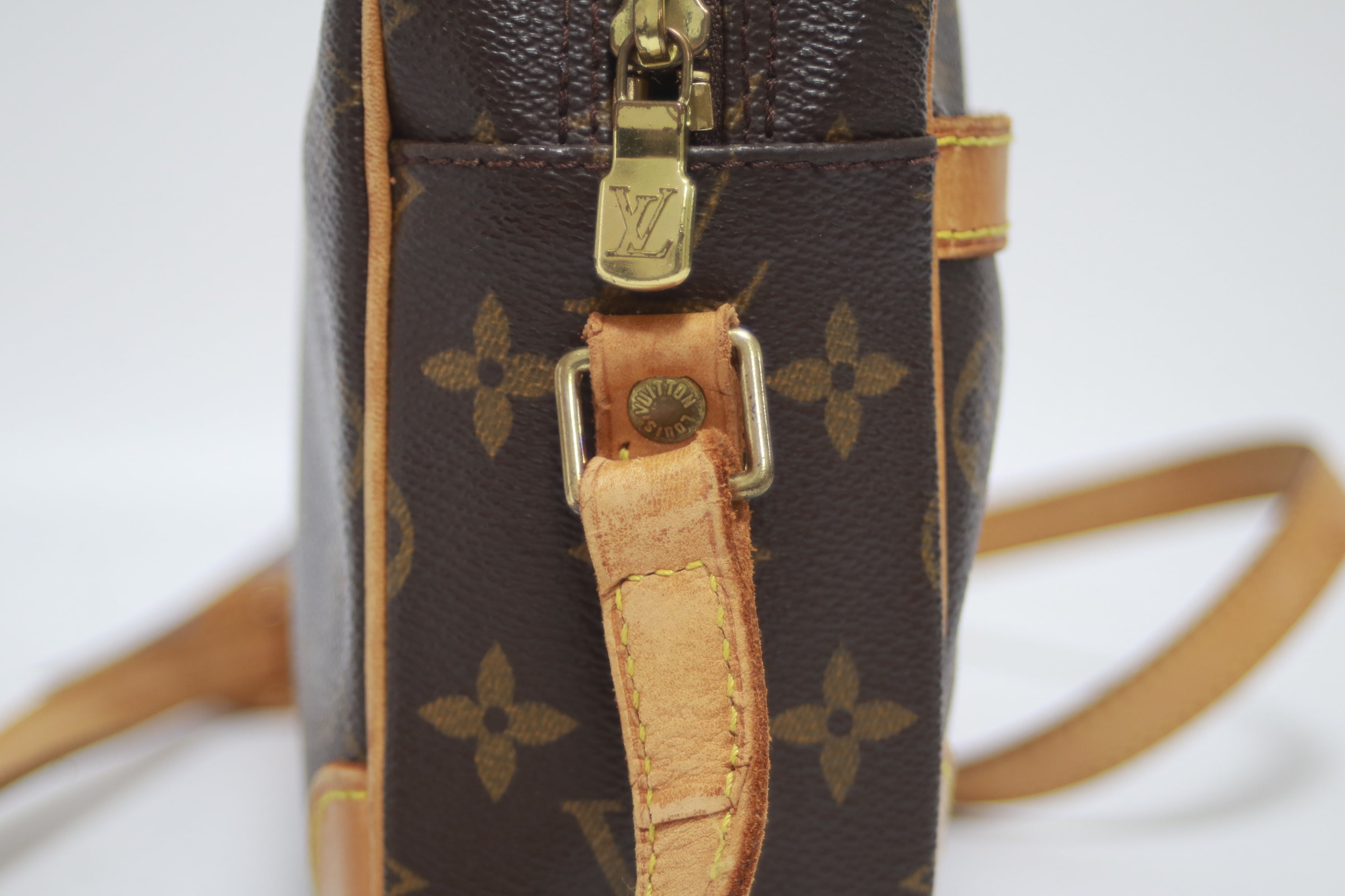 Louis Vuitton Trocadero 27 Shoulder Bag Used