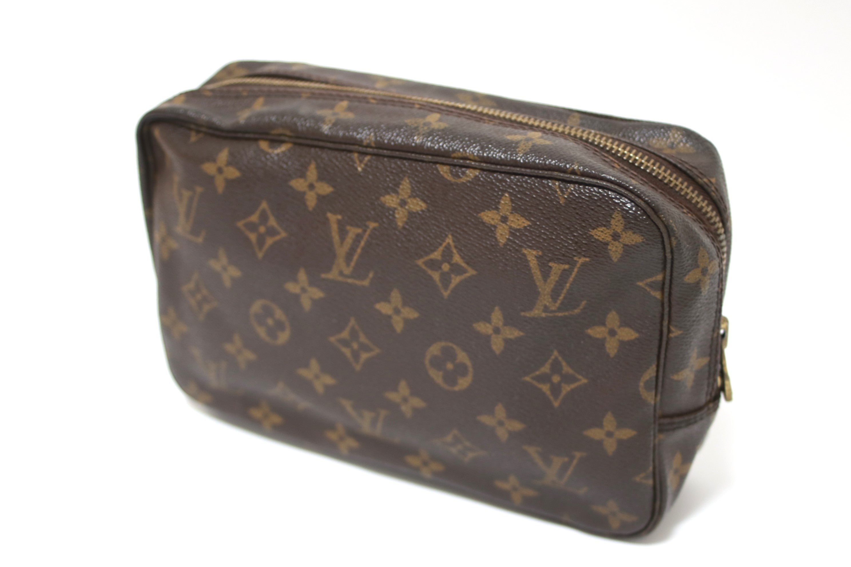 Louis Vuitton Trousse 23 Clutch Used