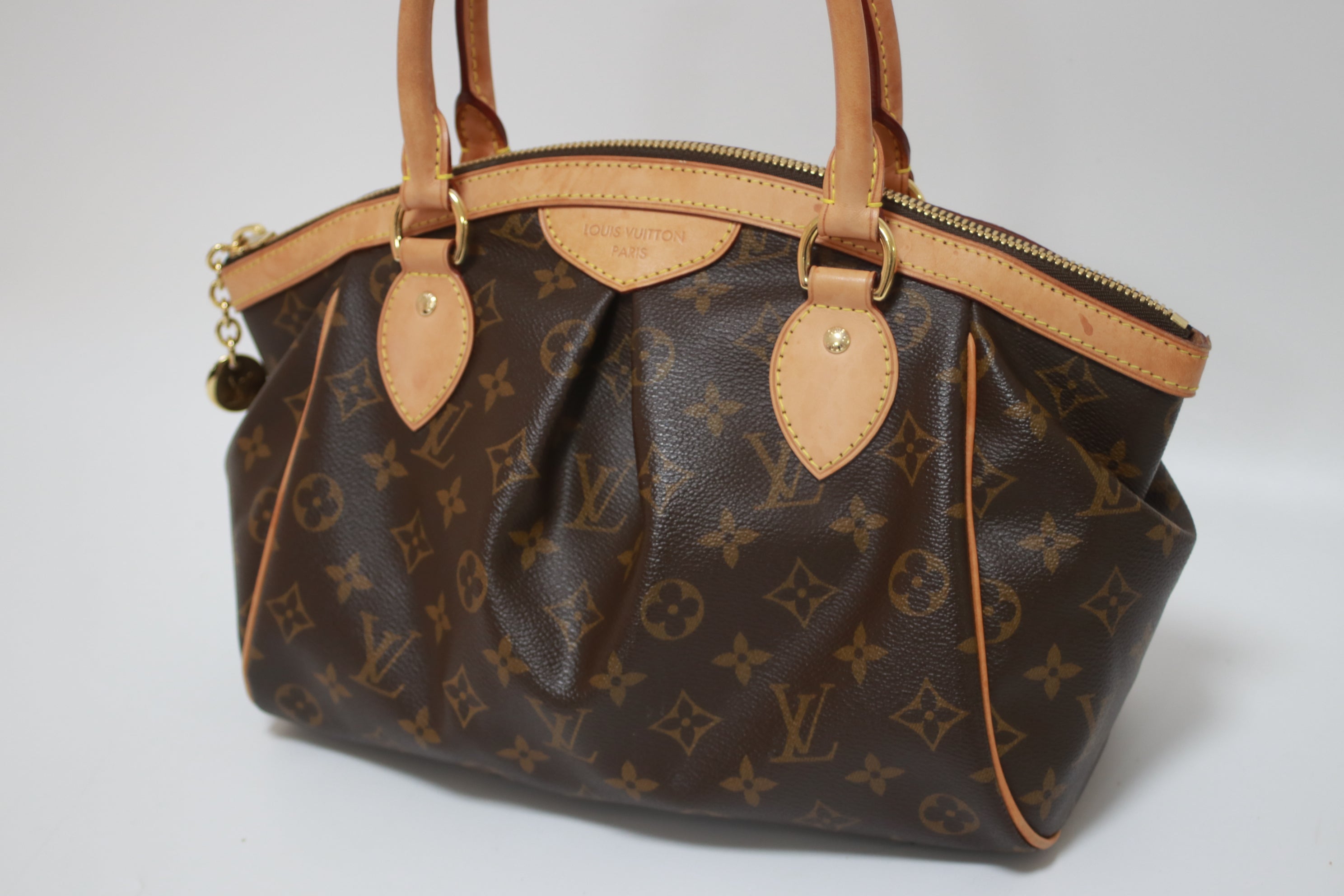Louis Vuitton Tivoli PM Handbag Used