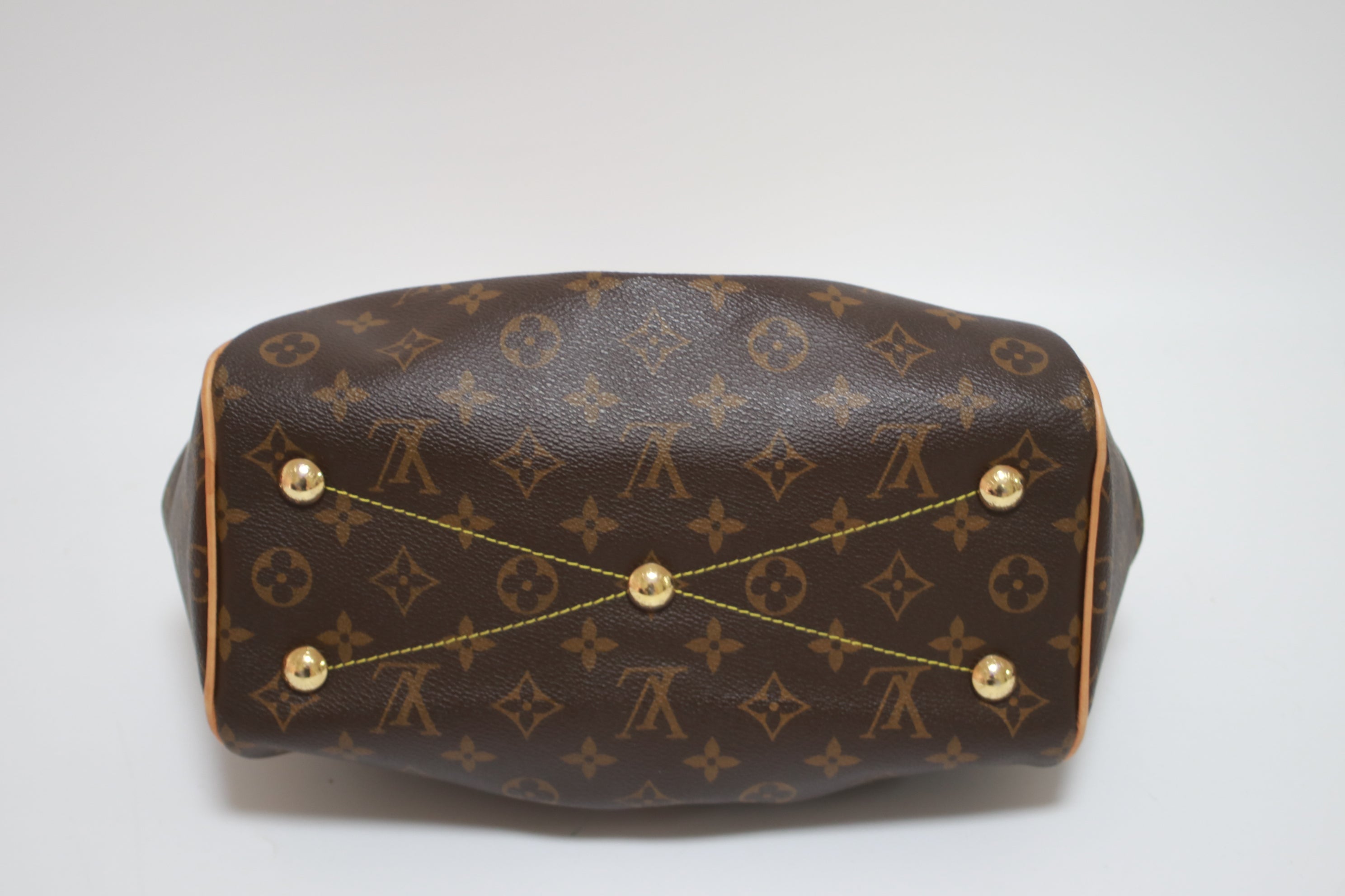 Louis Vuitton Tivoli PM Handbag Used