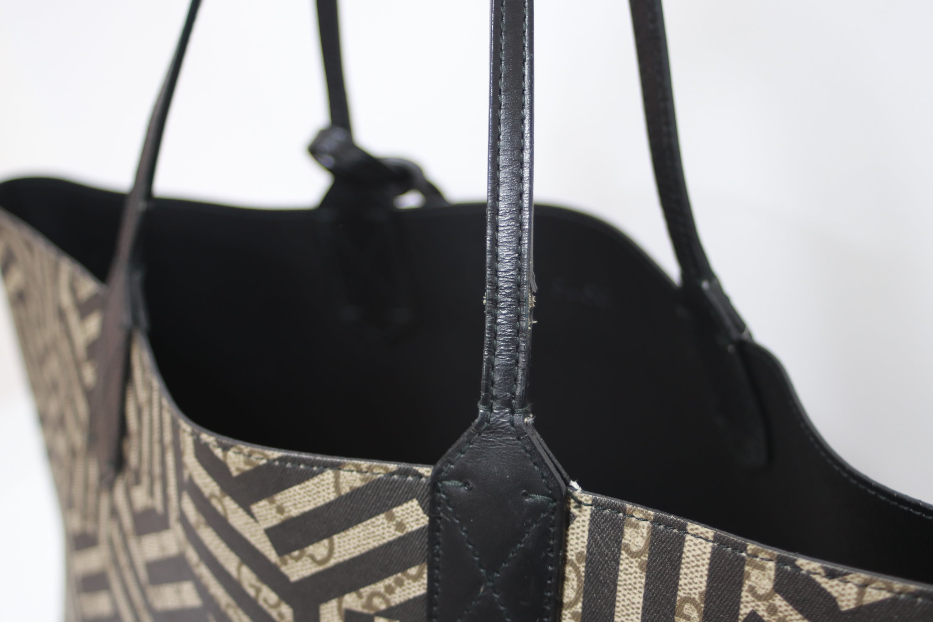 Gucci Caleido Tote Bag Used