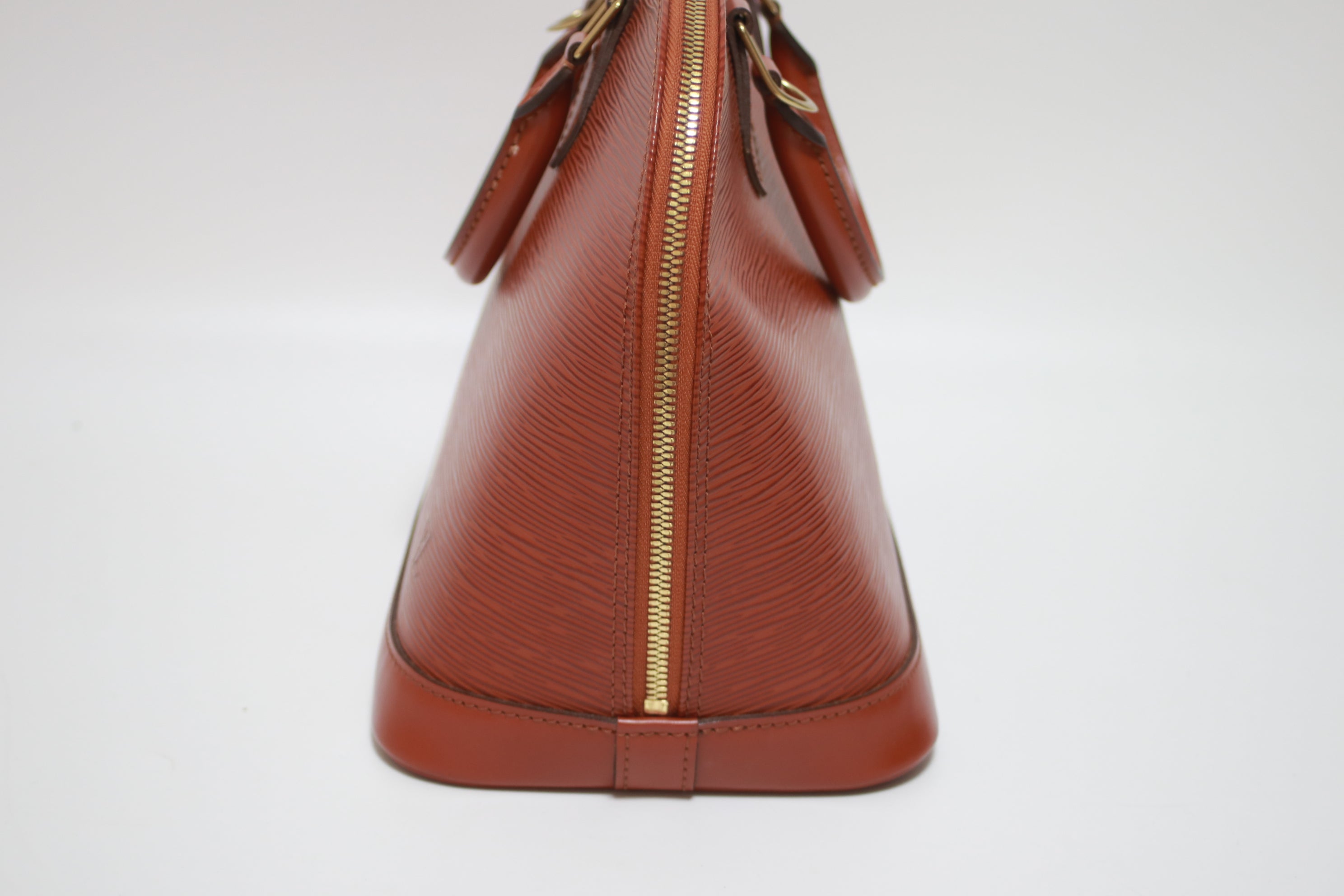 Louis Vuitton Alma Epi PM Handbag Kenya Brown Used