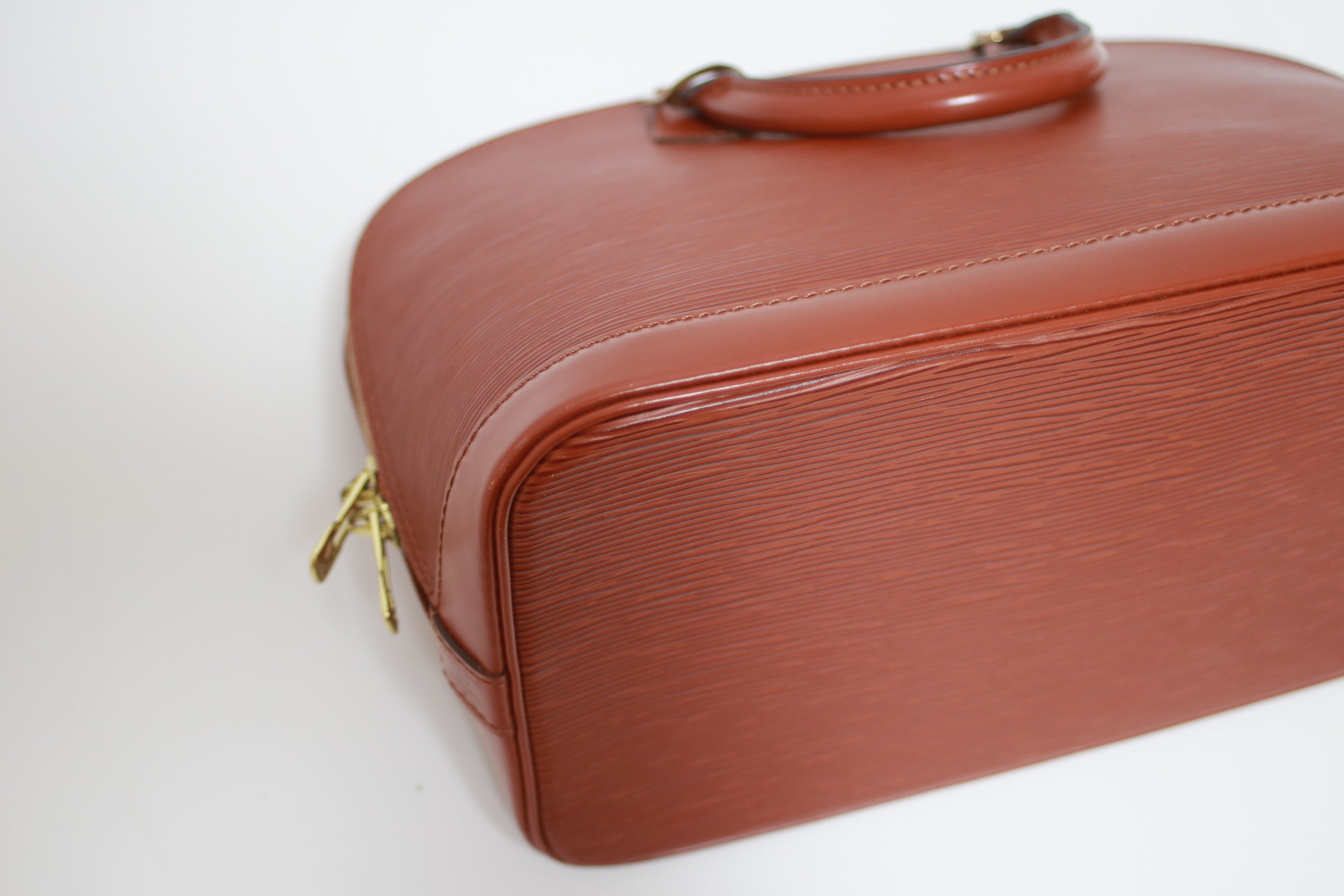 Louis Vuitton Alma Epi PM Handbag Kenya Brown Used