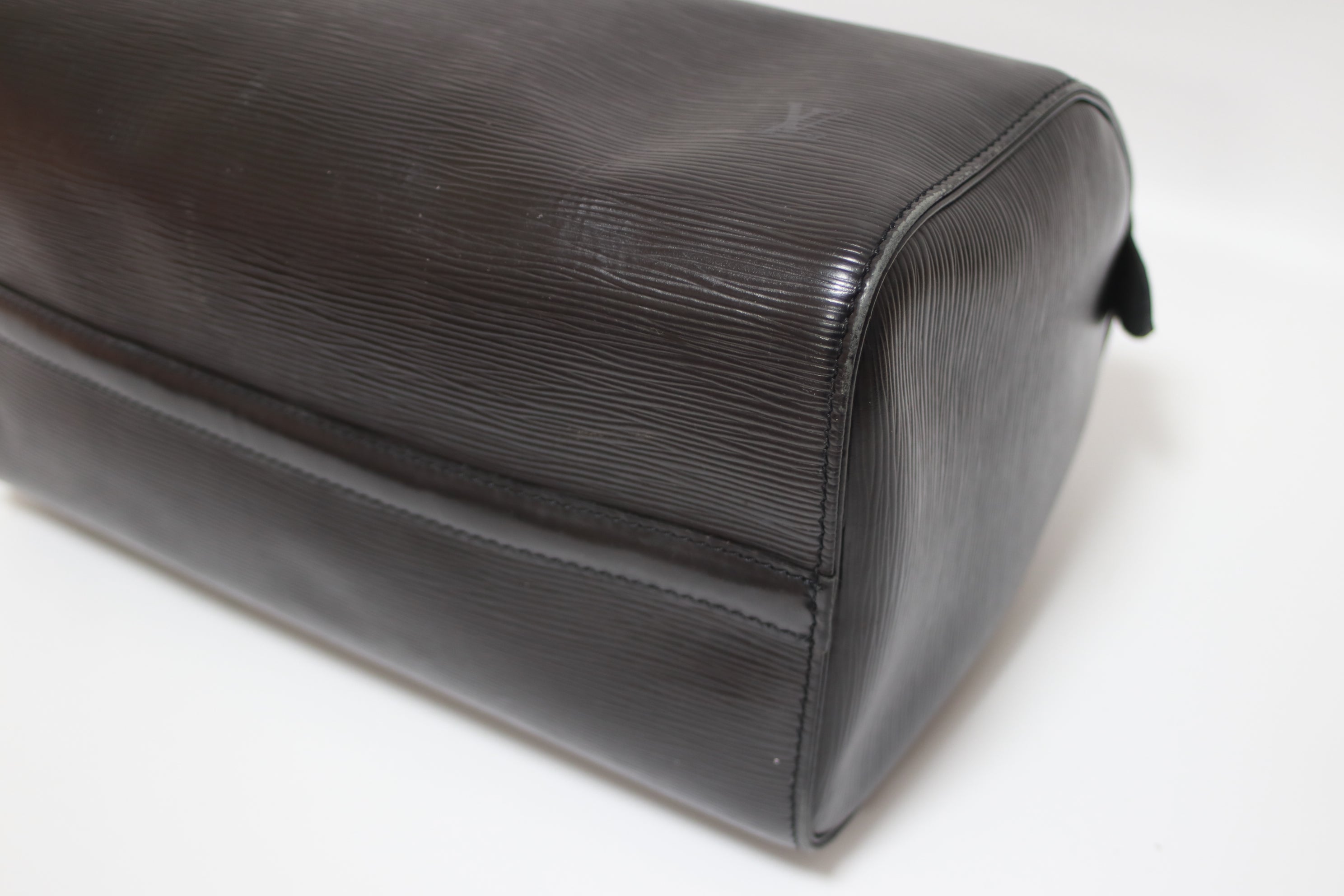 Louis Vuitton Speedy 30 Epi Handbag Black Used