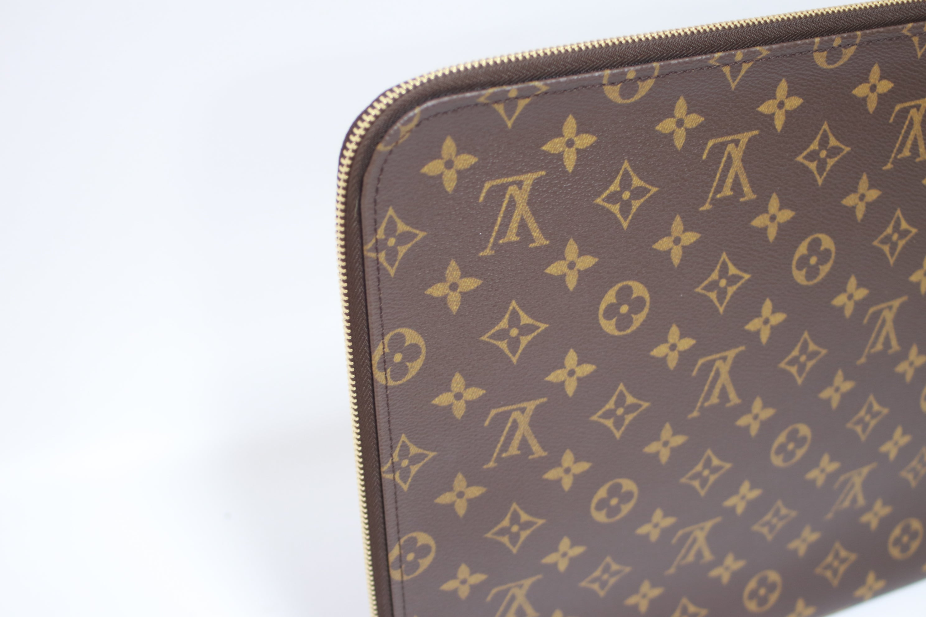 Louis Vuitton Pochette Document Holder Used