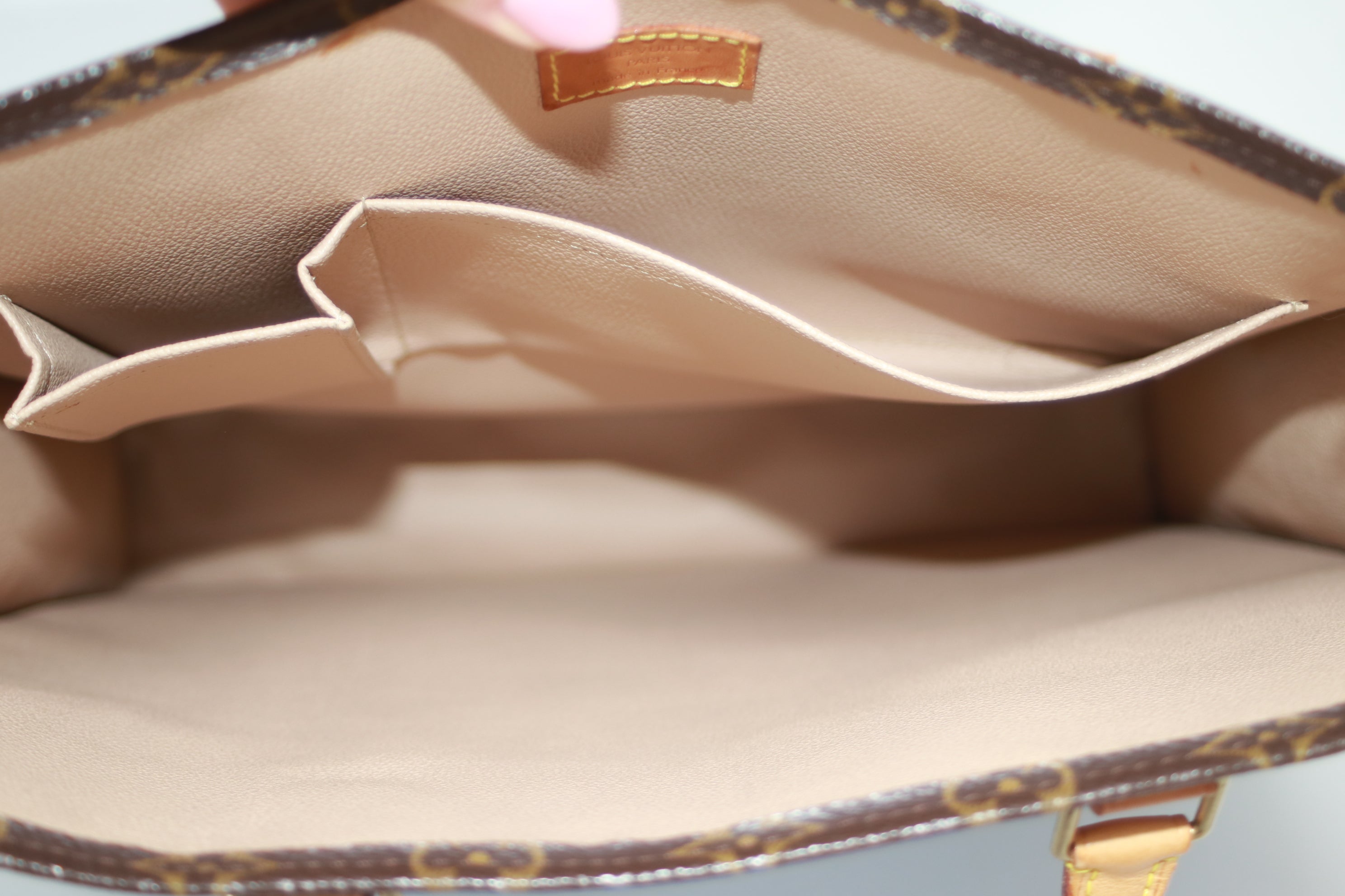 Louis Vuitton Sac Plat Tote Bag Used