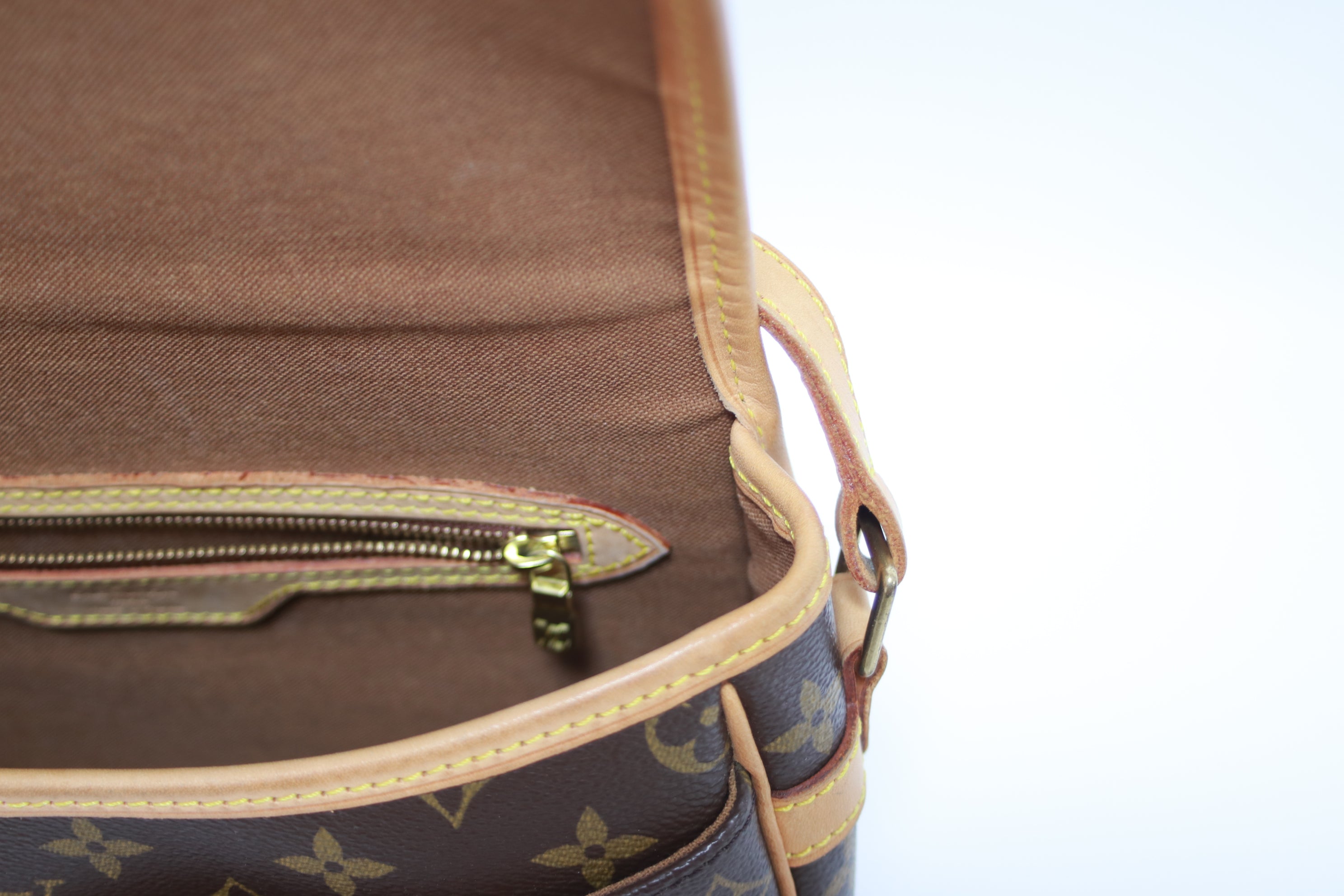 Louis Vuitton Sologne Shoulder Bag Used