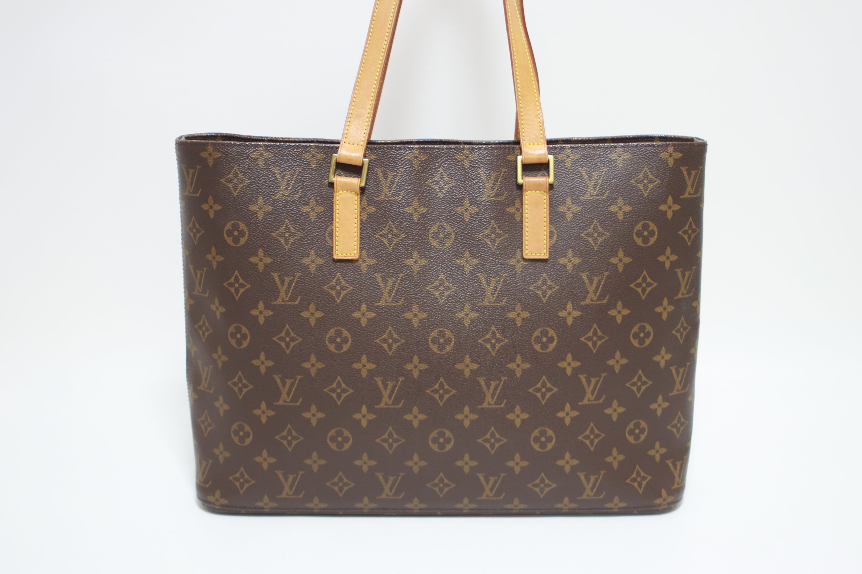 Louis Vuitton Luco Shoulder Tote Bag Used