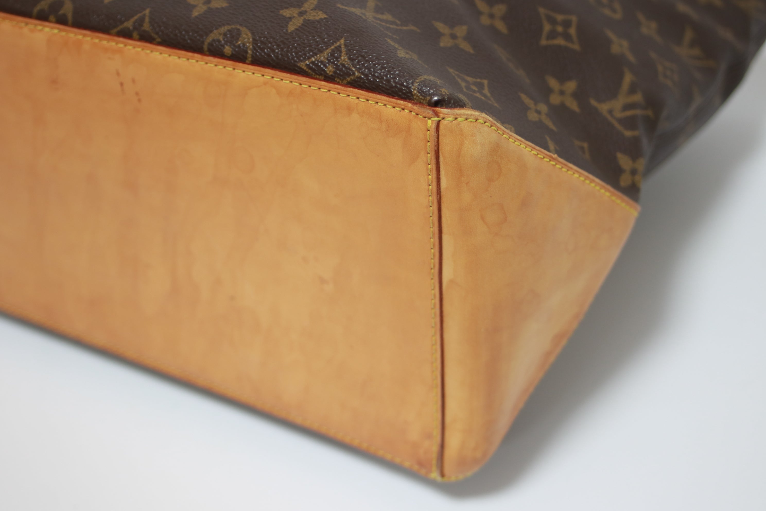 Louis Vuitton Cabas Mezzo Shoulder Bag Used