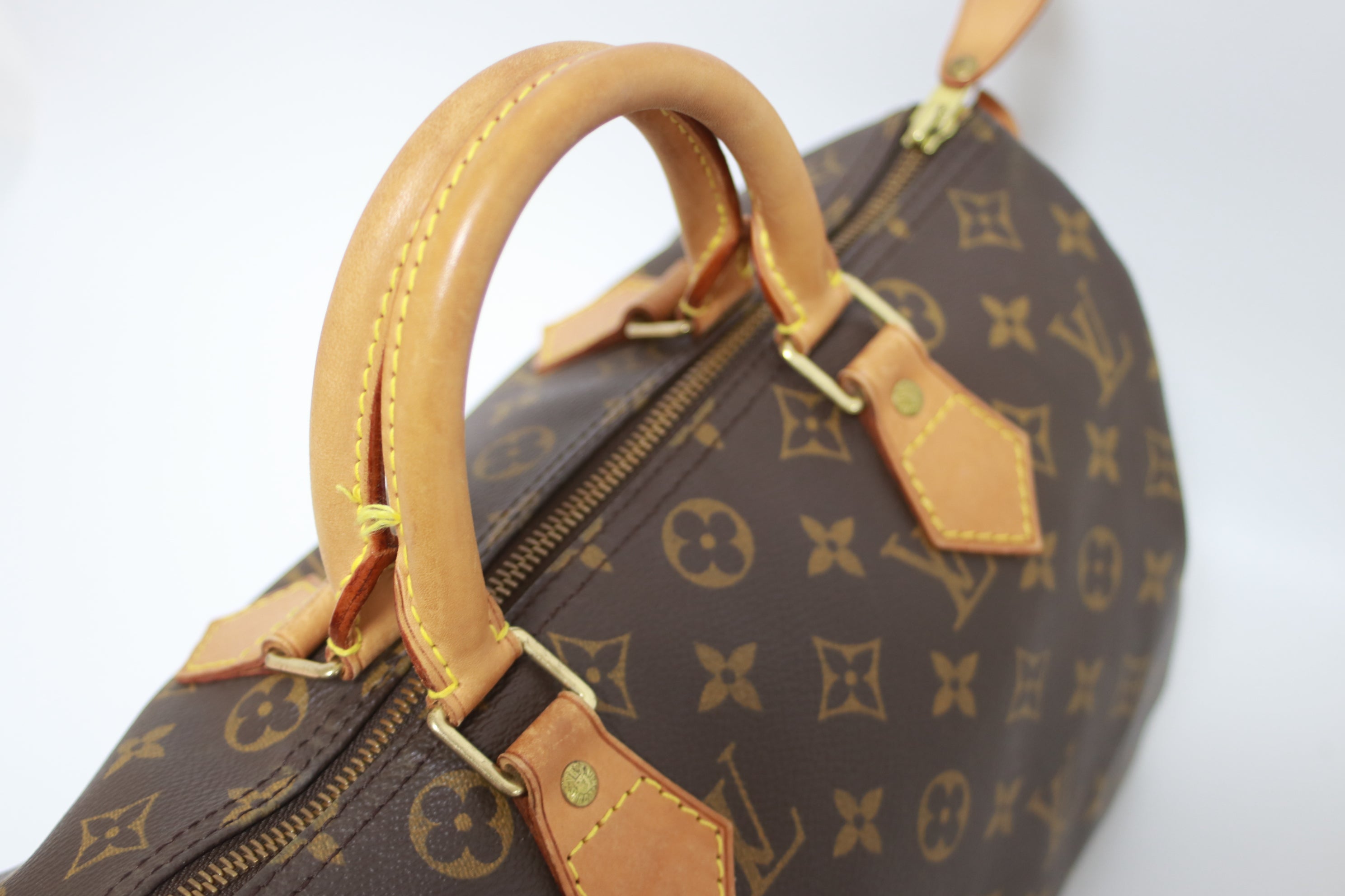 Louis Vuitton Speedy 30 Handbag Used
