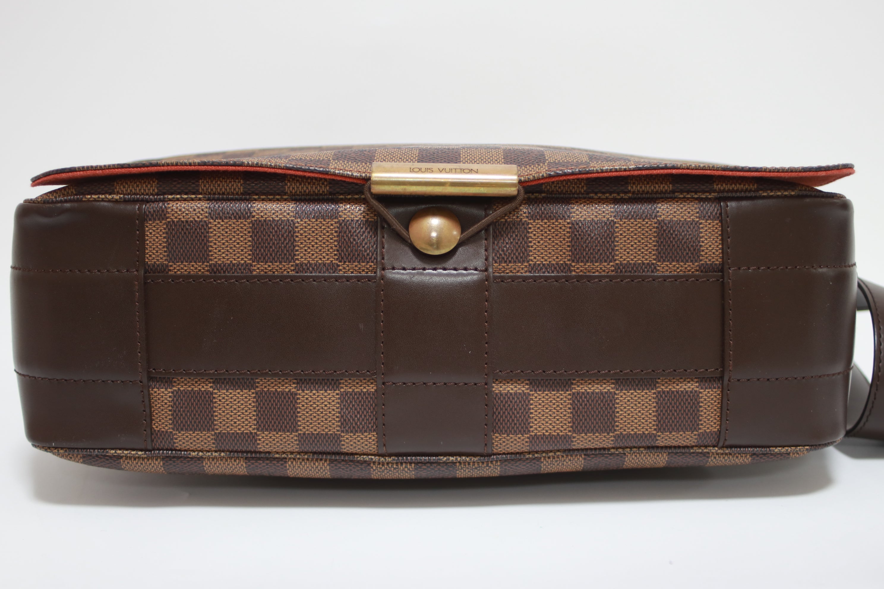 Louis Vuitton Bastille Damier Ebene Messenger Bag Used