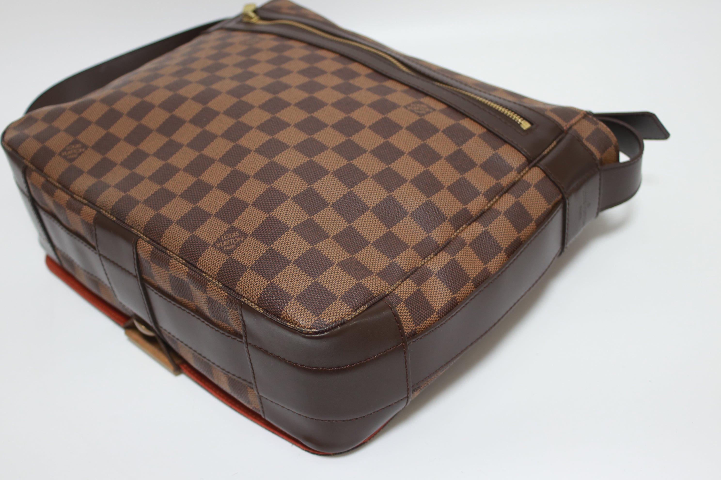 Louis Vuitton Bastille Damier Ebene Messenger Bag Used