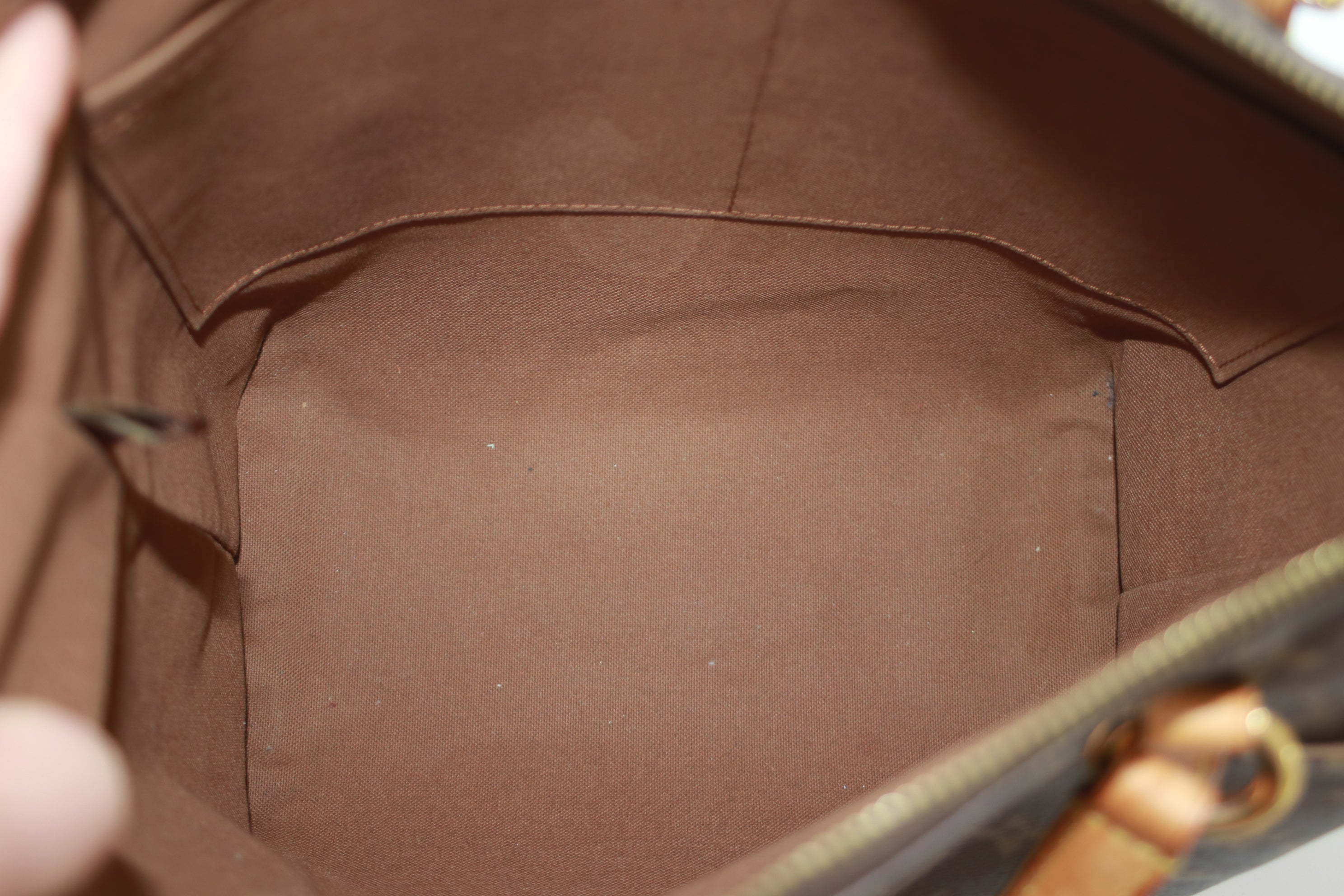 Louis Vuitton Totally PM Handbag Used