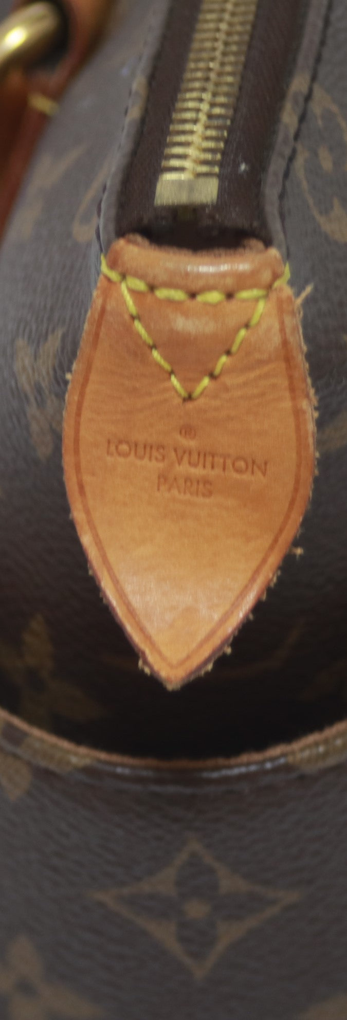 Louis Vuitton Totally PM Handbag Used