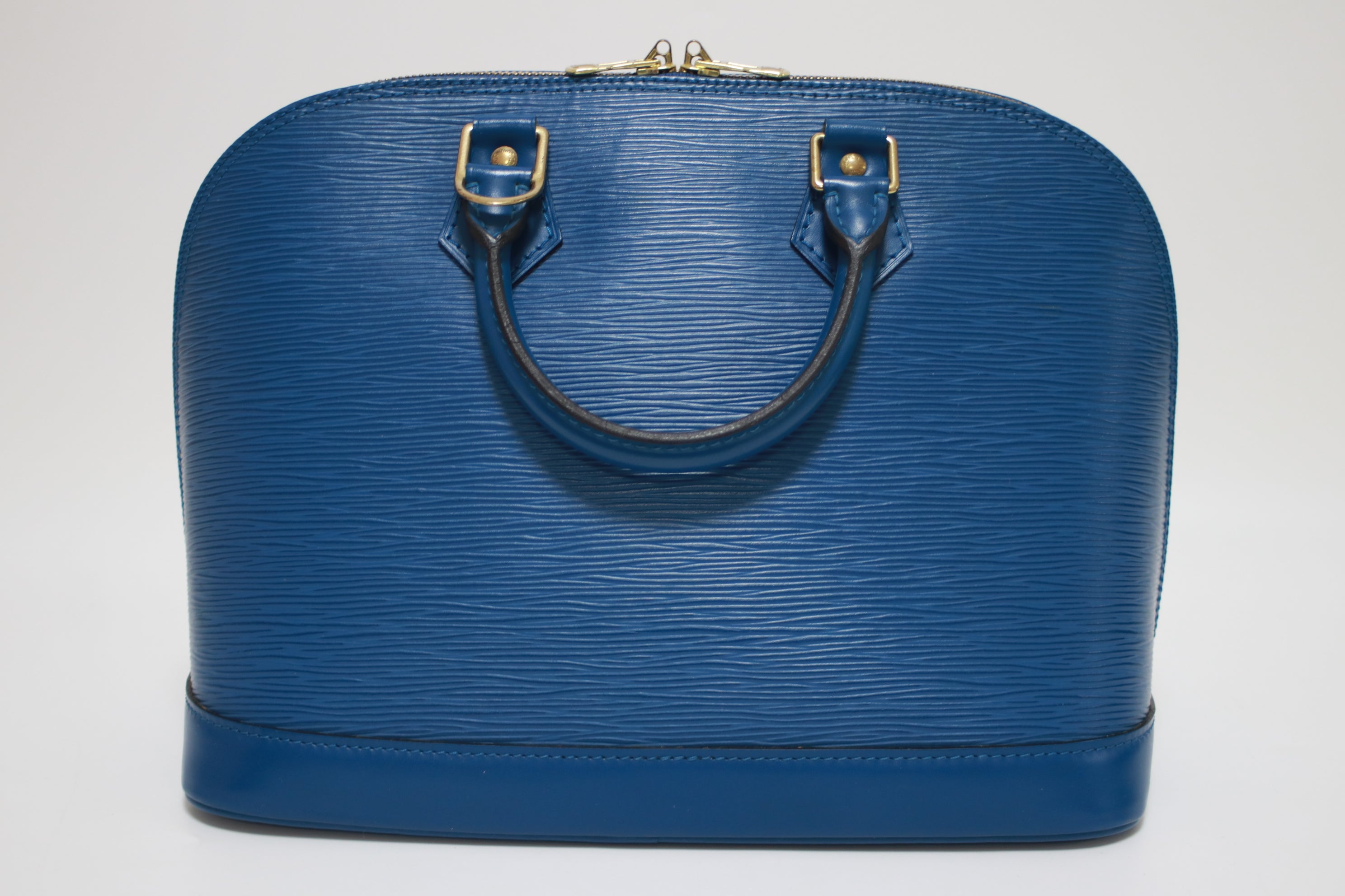 Louis Vuitton Alma PM Epi Blue Used