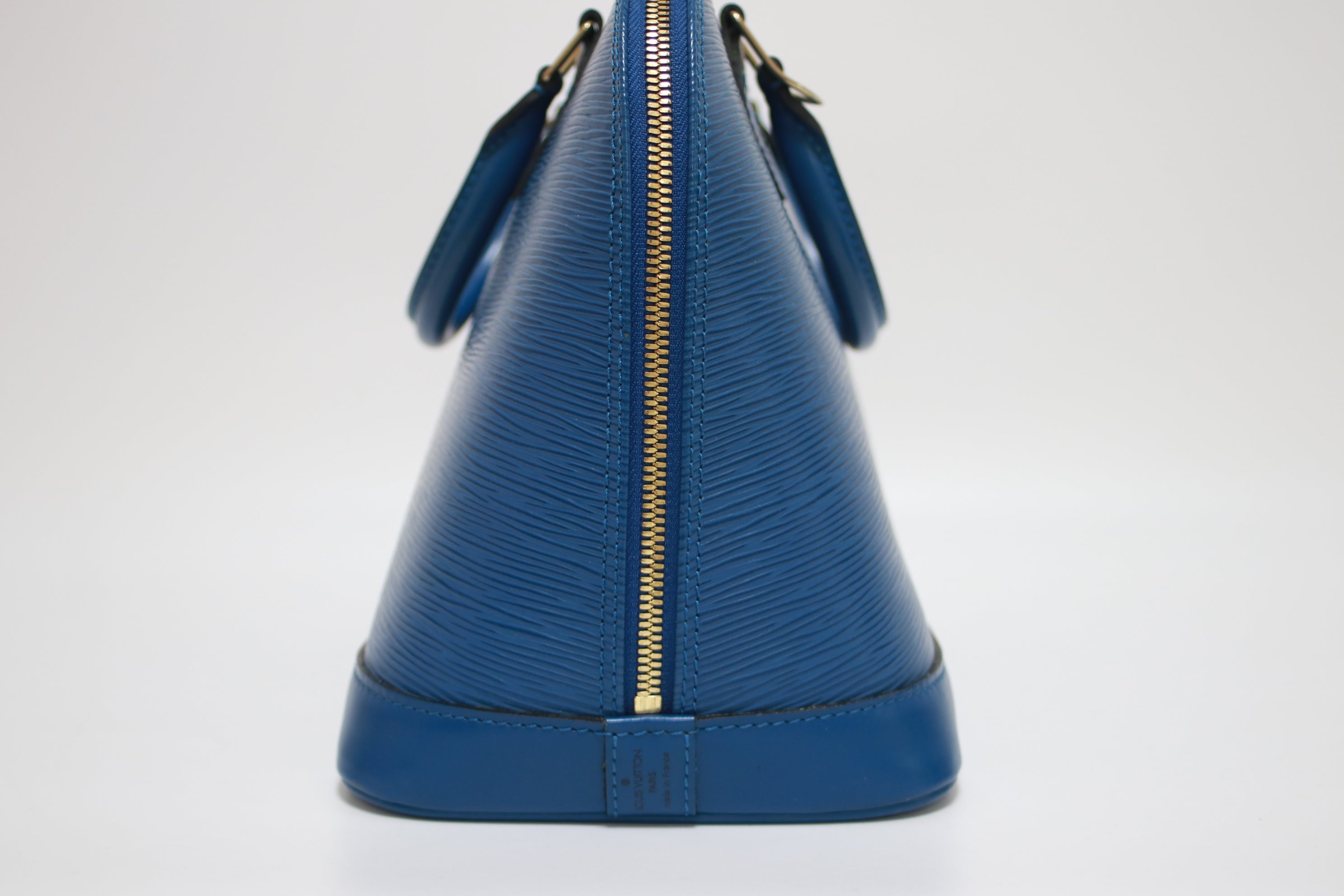 Louis Vuitton Alma PM Epi Blue Used