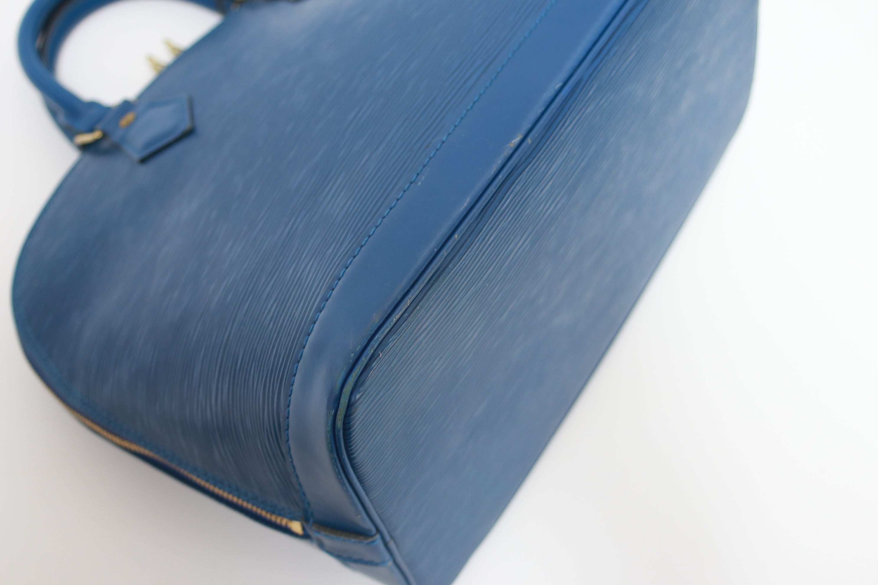 Louis Vuitton Alma Epi Blue Used