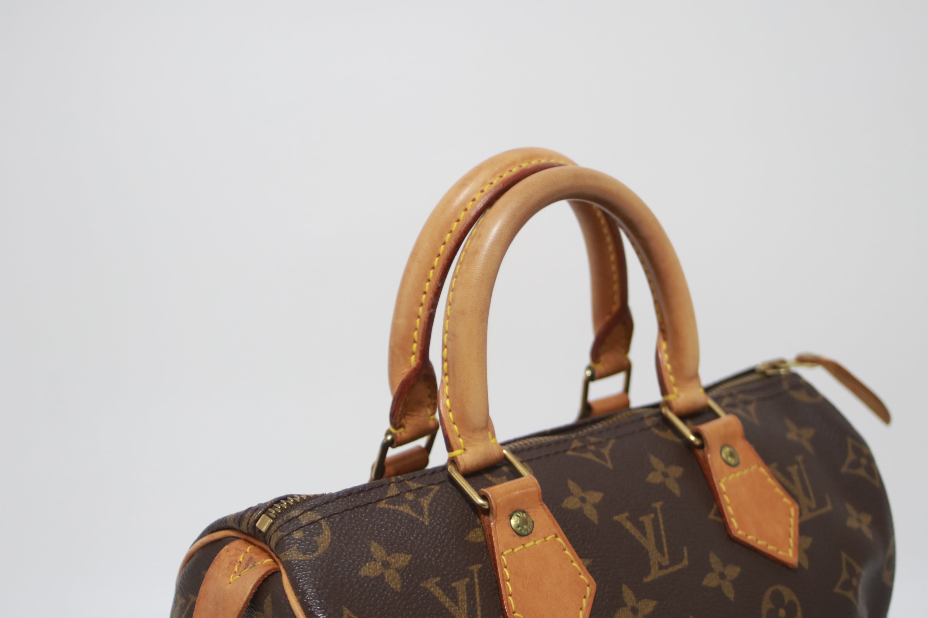 Louis Vuitton Speedy 25 Handbag Monogram Used