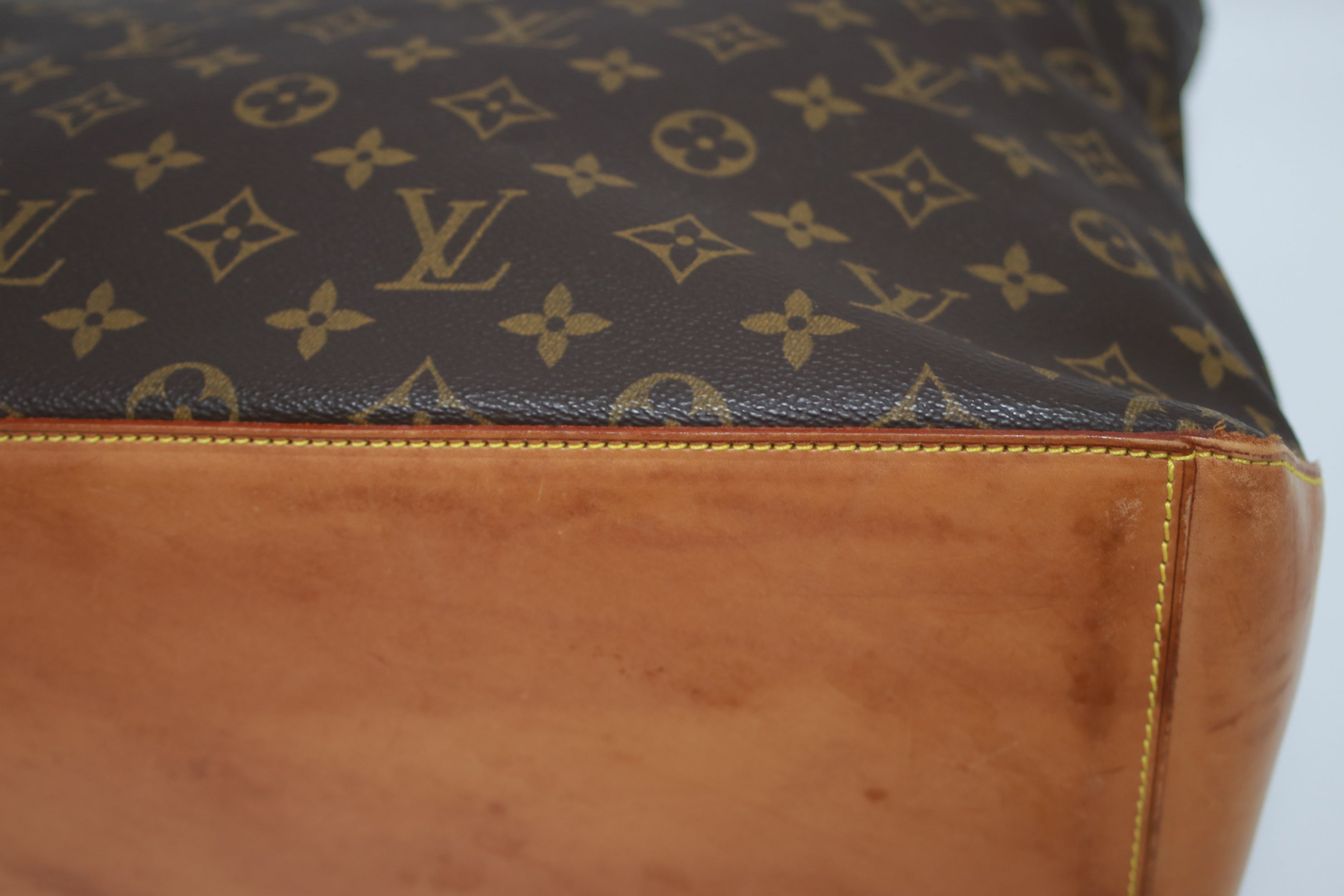 Louis Vuitton Cabas Mezzo Shoulder Tote Bag Used