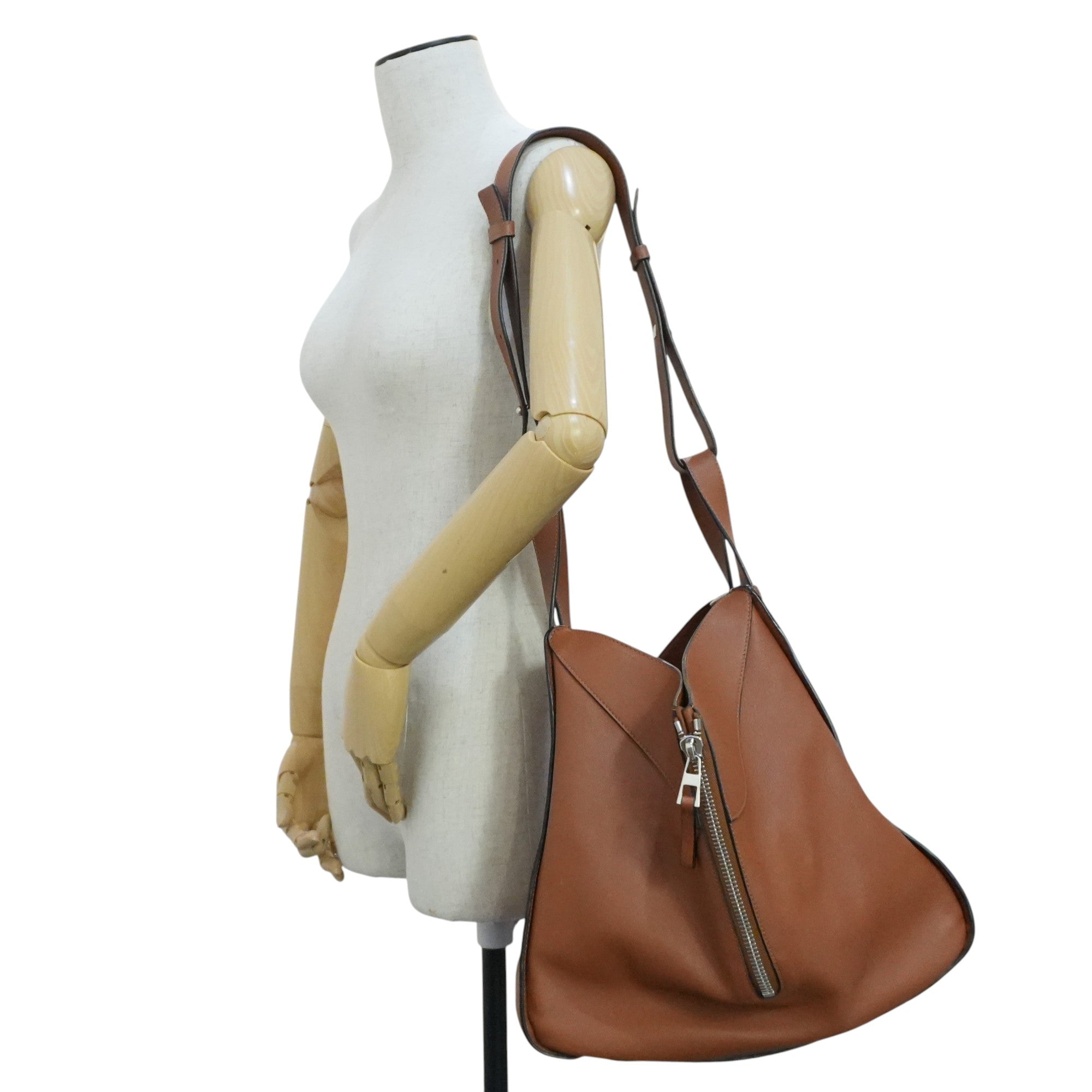 Pre-owned Loewe Big Hammock Shoulder Bag Brown