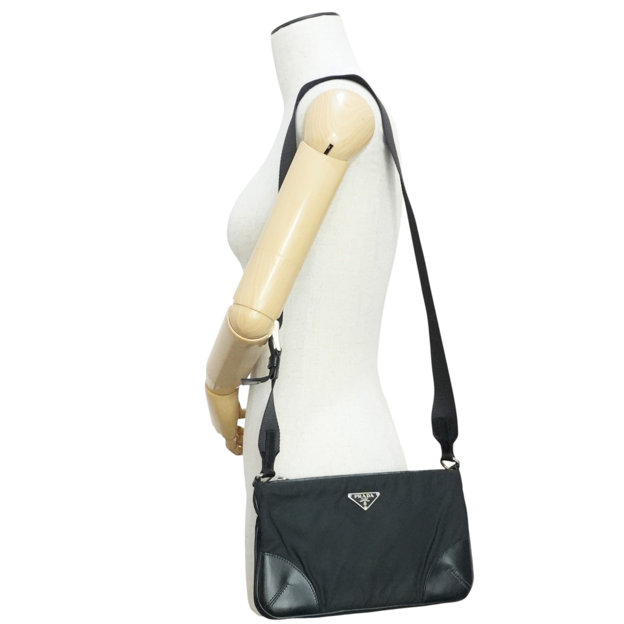 Pre-owned Prada Nylon Shoulder Bag Black